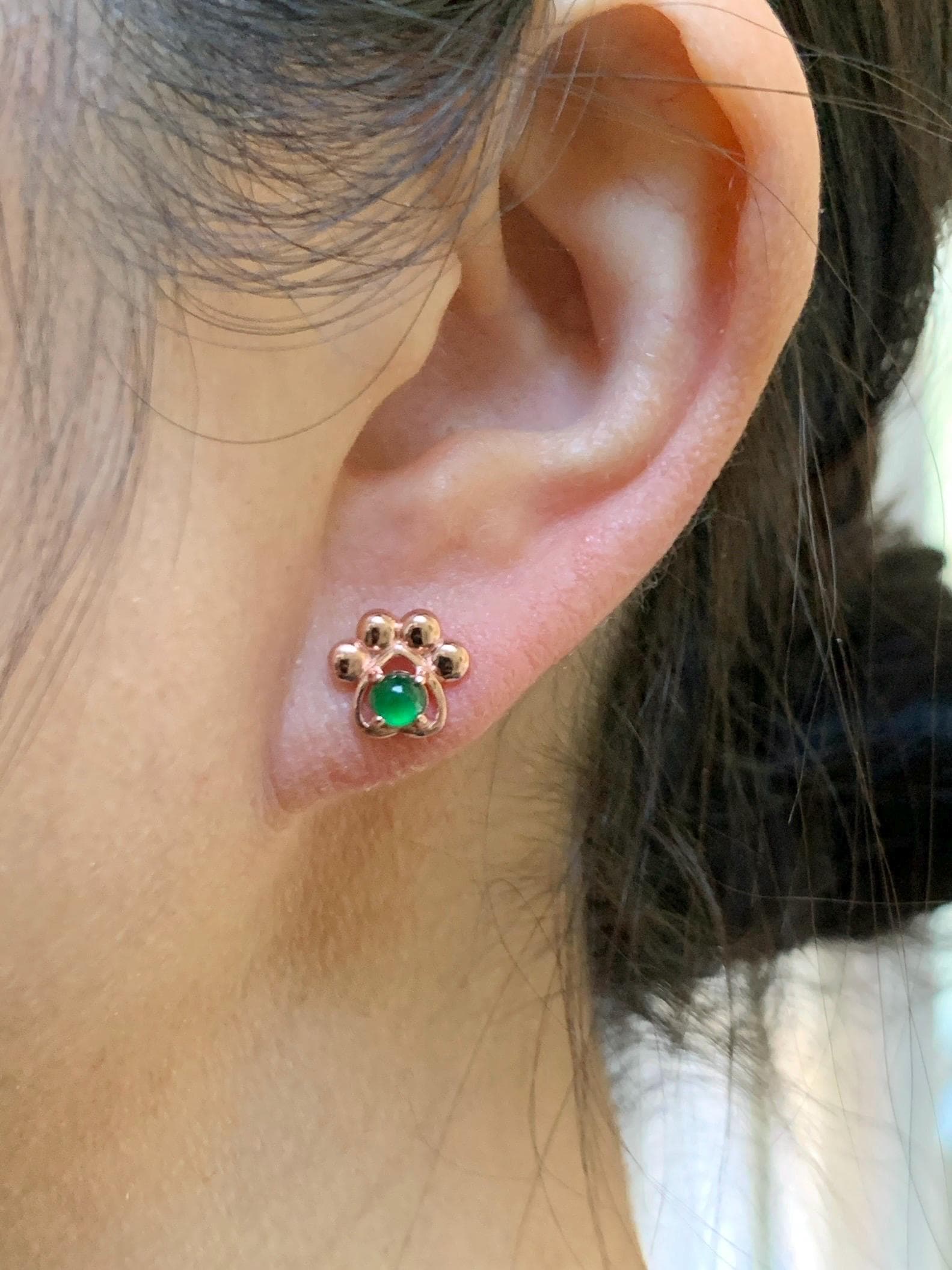 Natural Grade A Guatemalan Icy Translucent Vibrant Green Jade Jadeite Paw Print Stud Earrings Sterling Silver RG Overlay 天然冰危绿翡翠爪印耳钉 WLP55
