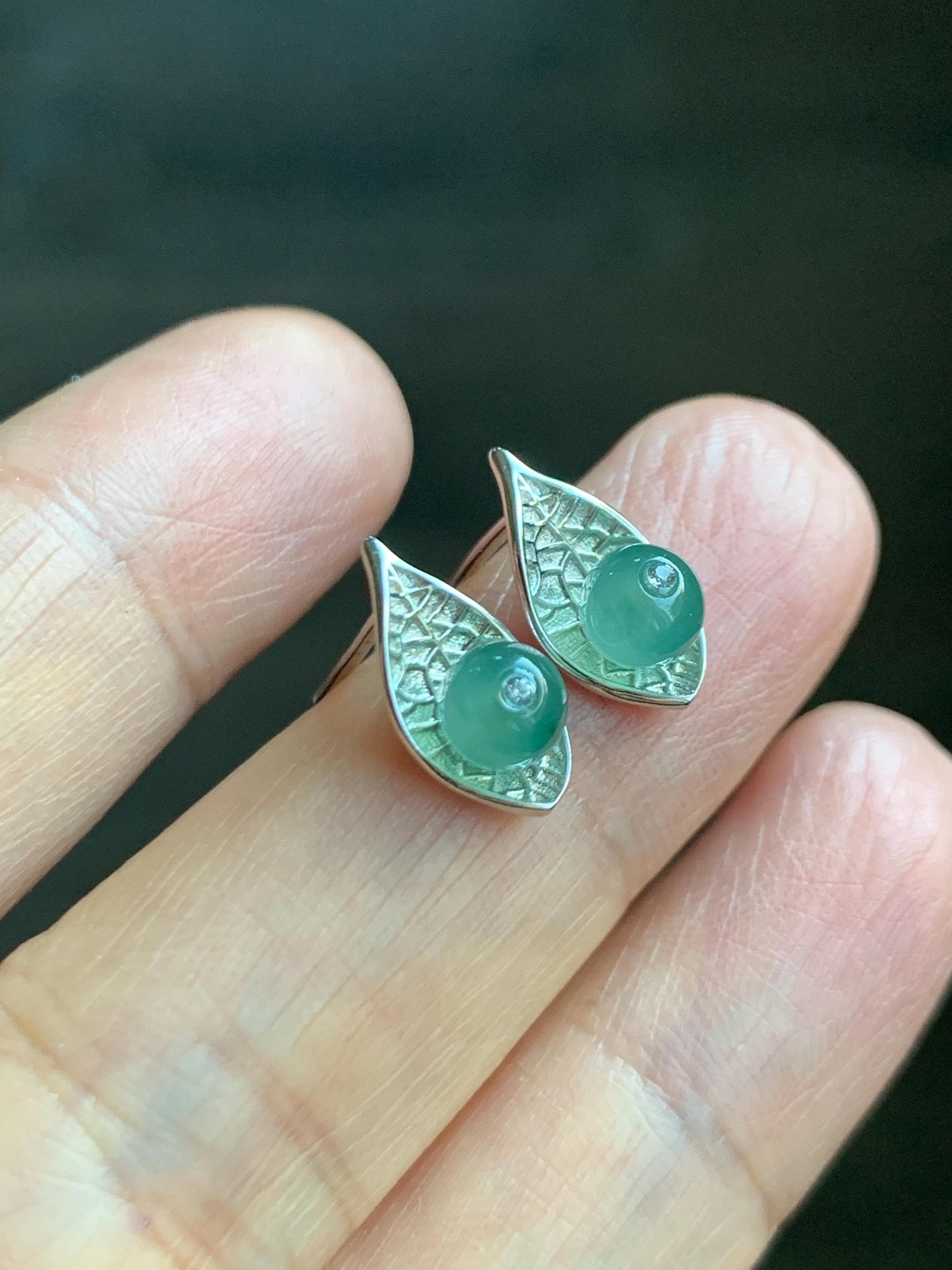 Natural Guatemalan Grade A Icy Highly Translucent Light Teal Green Jadeite Beads Stud Earrings Sterling Silver 天然冰危晴蓝翡翠小圆珠耳钉 DZY66