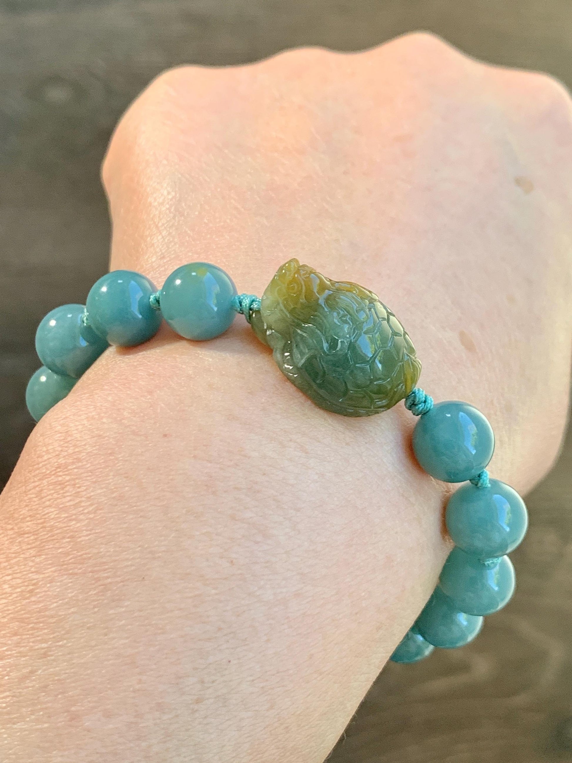 Natural Grade A Guatemalan Translucent Yellow Marbled Jade Jadeite Dragon Turtle Dusty Teal Beaded Bracelet 7.25” 29g 天然冰危茶黄翡翠龙龟危蓝圆珠手串 WLG-X
