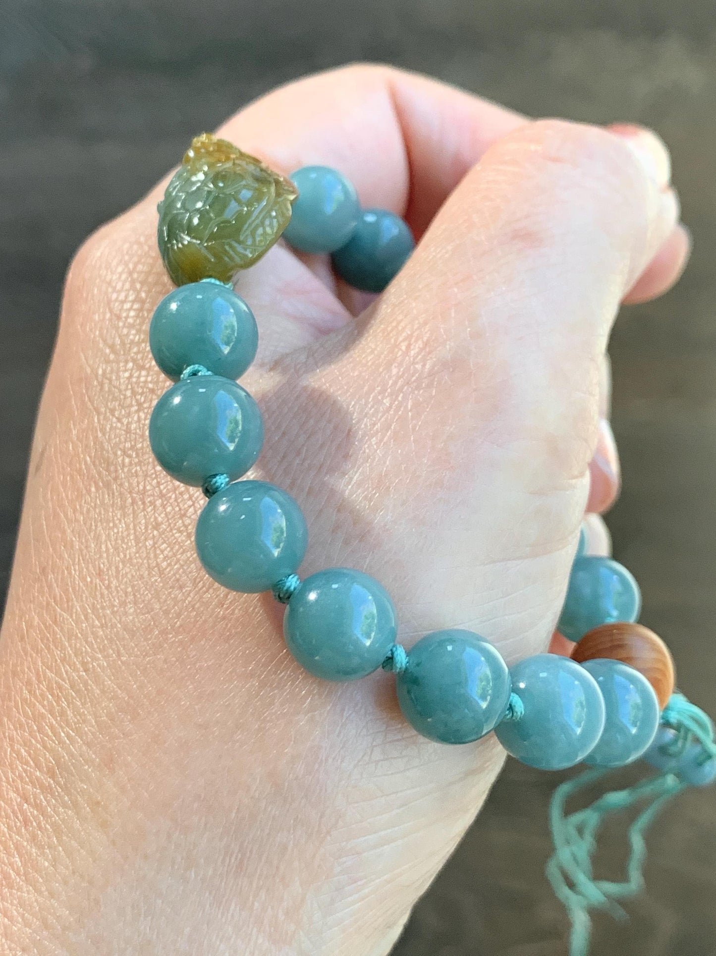 Natural Grade A Guatemalan Translucent Yellow Marbled Jade Jadeite Dragon Turtle Dusty Teal Beaded Bracelet 7.25” 29g 天然冰危茶黄翡翠龙龟危蓝圆珠手串 WLG-X
