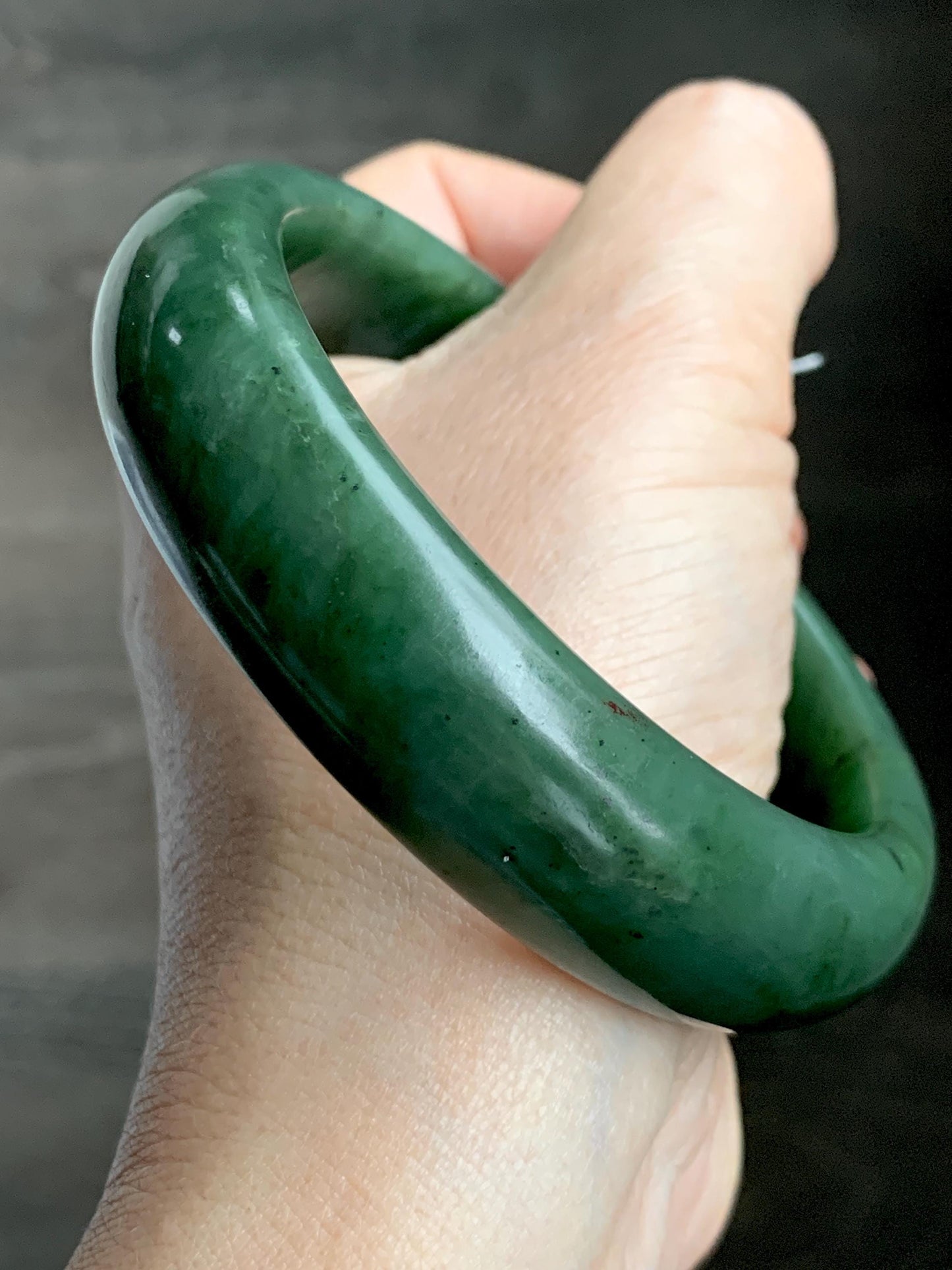 Certified Natural Nephrite Jade Translucent Dark Green Bangle Bracelet 62.89mm 7.75” 107g 天然和田玉菠菜绿轮胎宽手镯 156