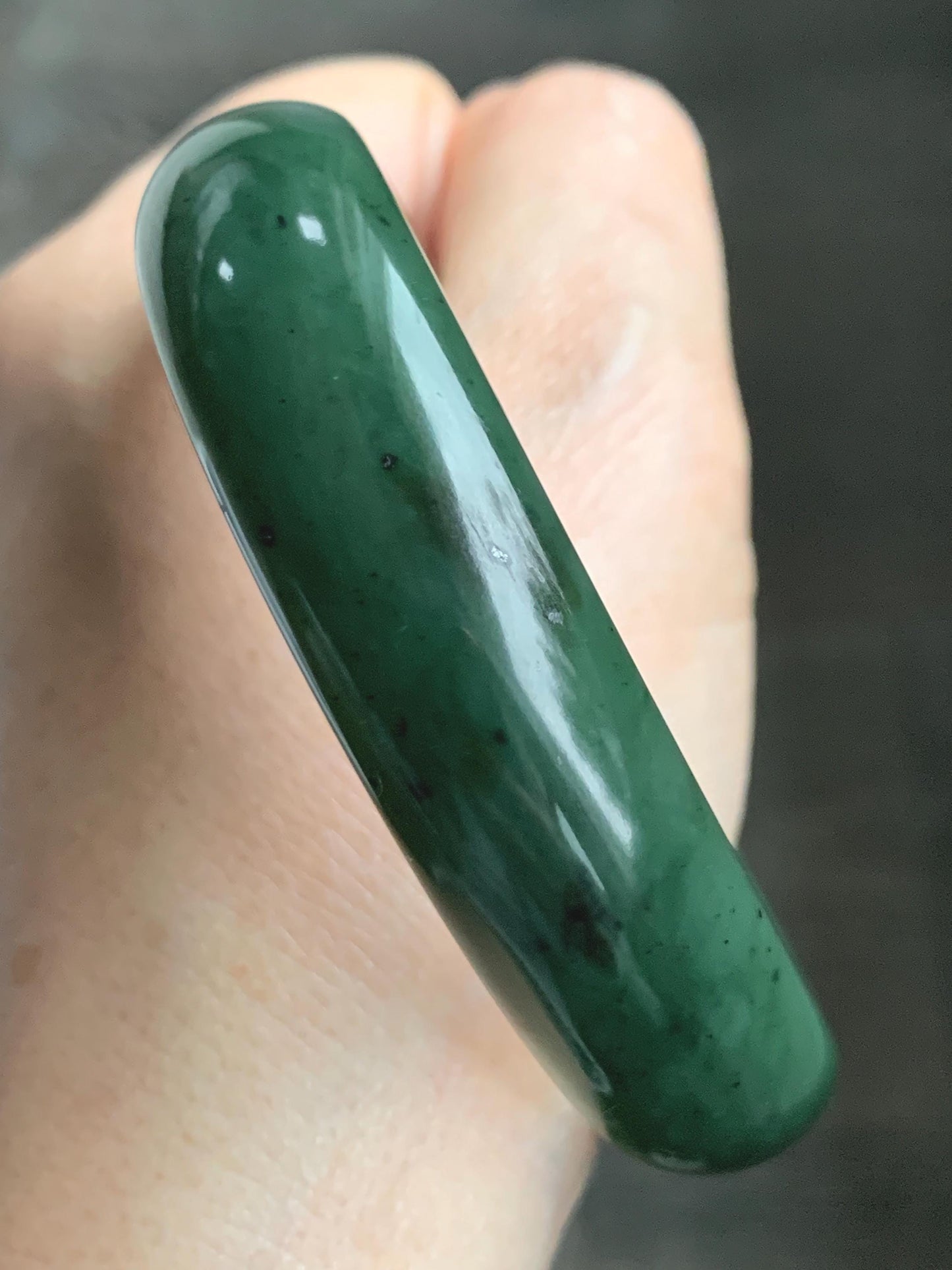 Certified Natural Nephrite Jade Translucent Dark Green Bangle Bracelet 60.1mm 7.4” 81g 天然和田玉菠菜绿轮胎宽手镯 157