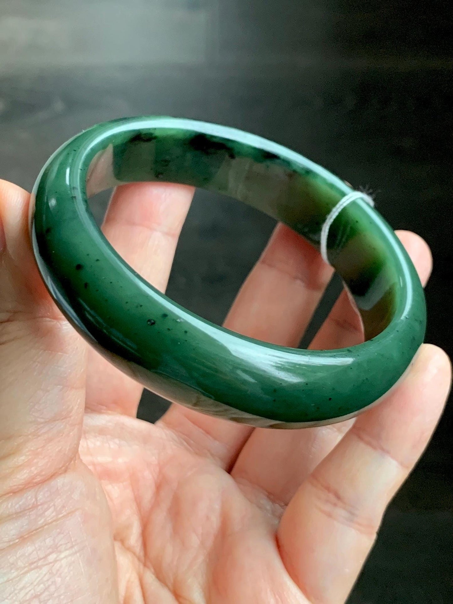 Certified Natural Nephrite Jade Translucent Dark Green Bangle Bracelet 60.1mm 7.4” 81g 天然和田玉菠菜绿轮胎宽手镯 157