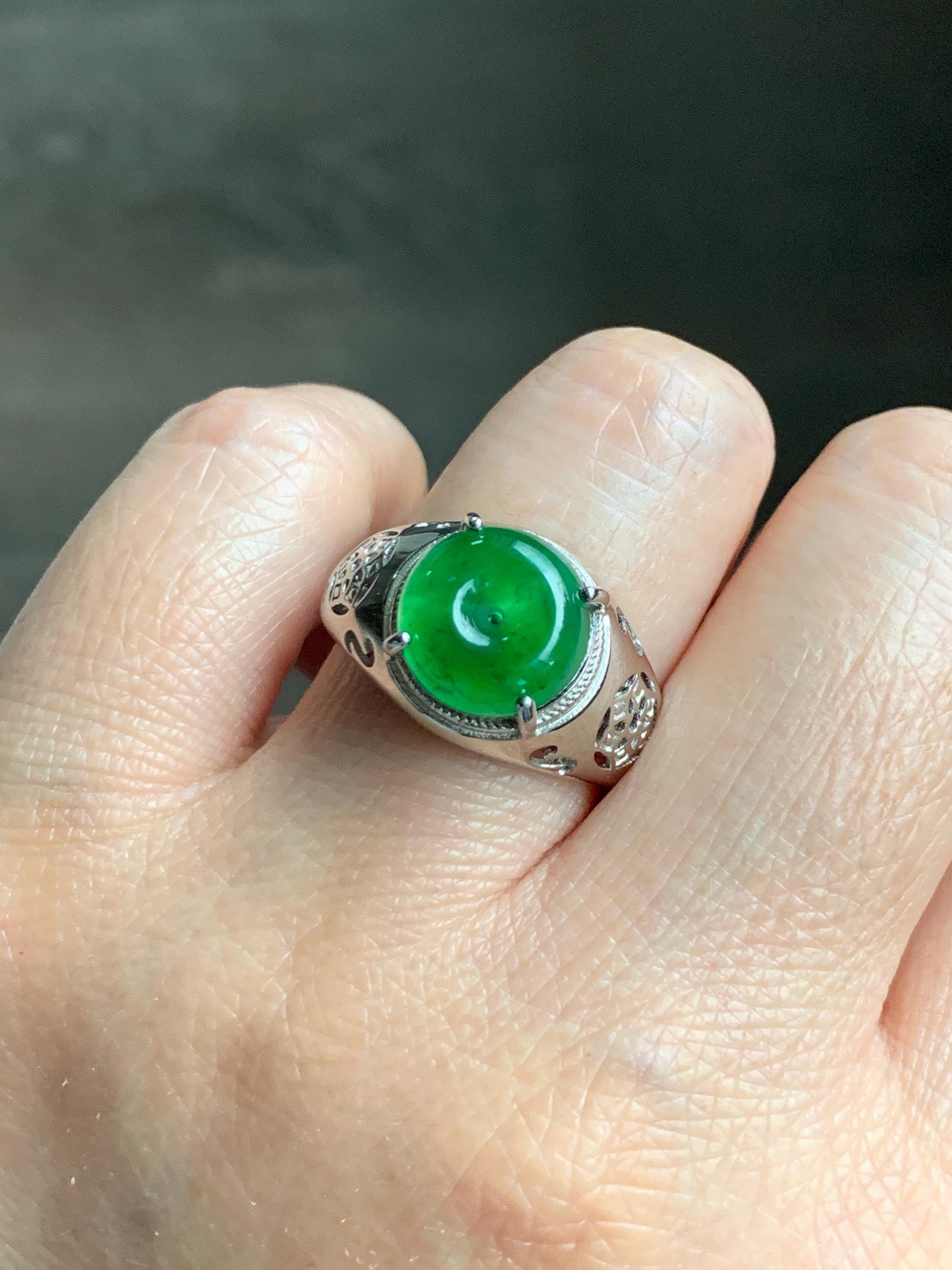 Natural Grade A Guatemalan Icy Vibrant Green Jade Jadeite Donut Ping An Kou Ring Sterling Silver Size 8.25 Adjustable 天然冰危绿翡翠平安扣银镶戒指 WLK165