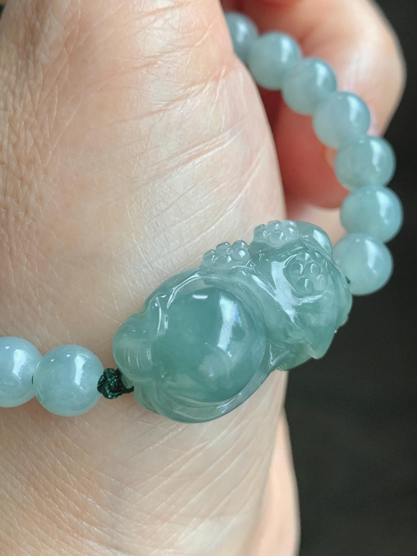 Natural Grade A Icy Translucent Gelatinous Dusty Green Jade Jadeite Carved Nine-Tailed Fox Beaded Bracelet 6.75" 天然冰胶蓝绿翡翠九尾狐淡绿翡翠圆珠手串 MJW362