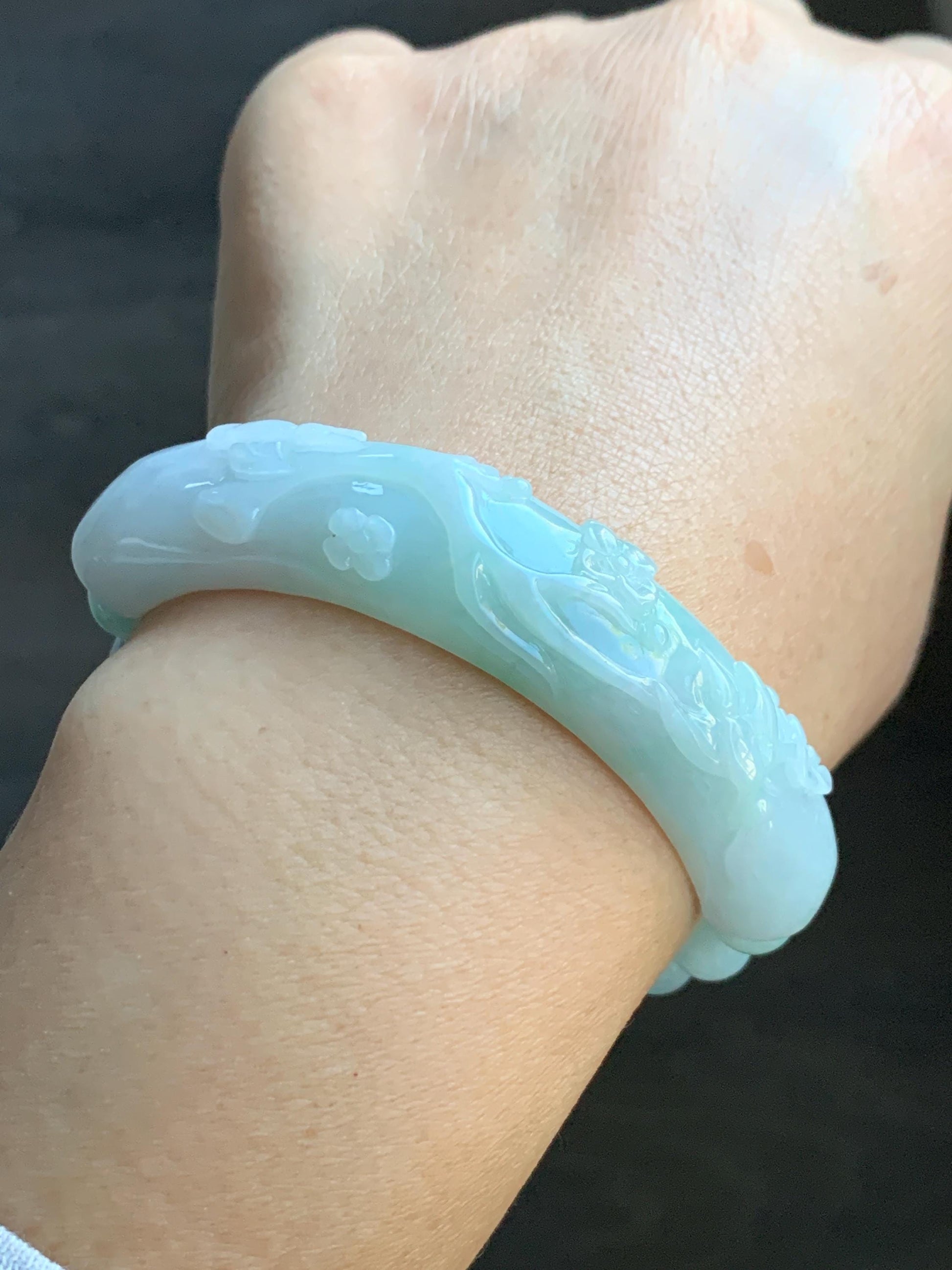 Certified Natural Grade A Icy Translucent Pastel Green Marbled Jade Jadeite Carved Cuff & Beads Beaded Bracelet 6.5” 天然晴底细糯翡翠喜上眉梢半镯圆珠手串 3275