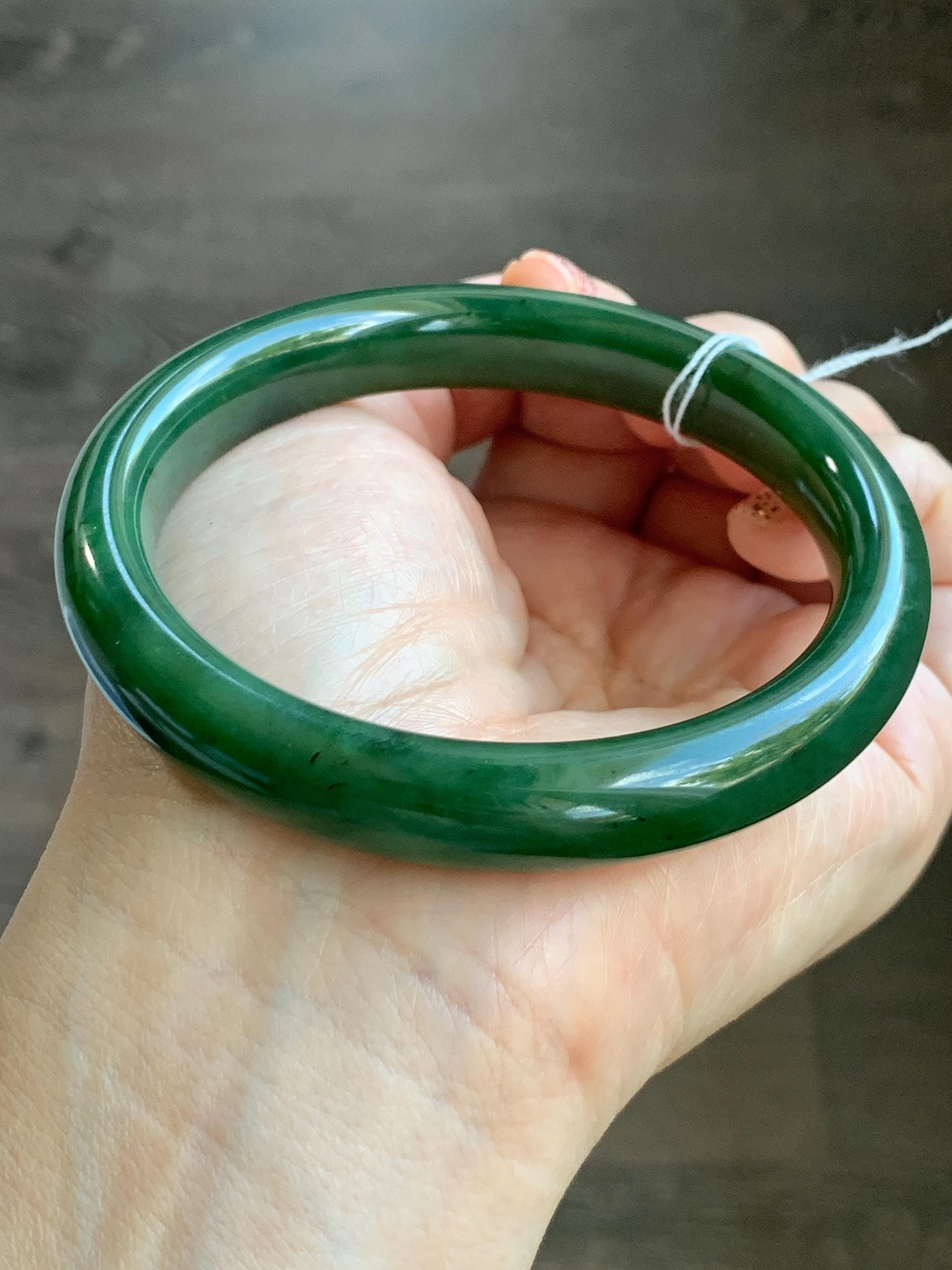 Certified Natural Nephrite Jade Translucent Dark Green Bangle Bracelet 63.5mm 7.85” 58g 天然和田玉菠菜绿轮胎宽手镯 150