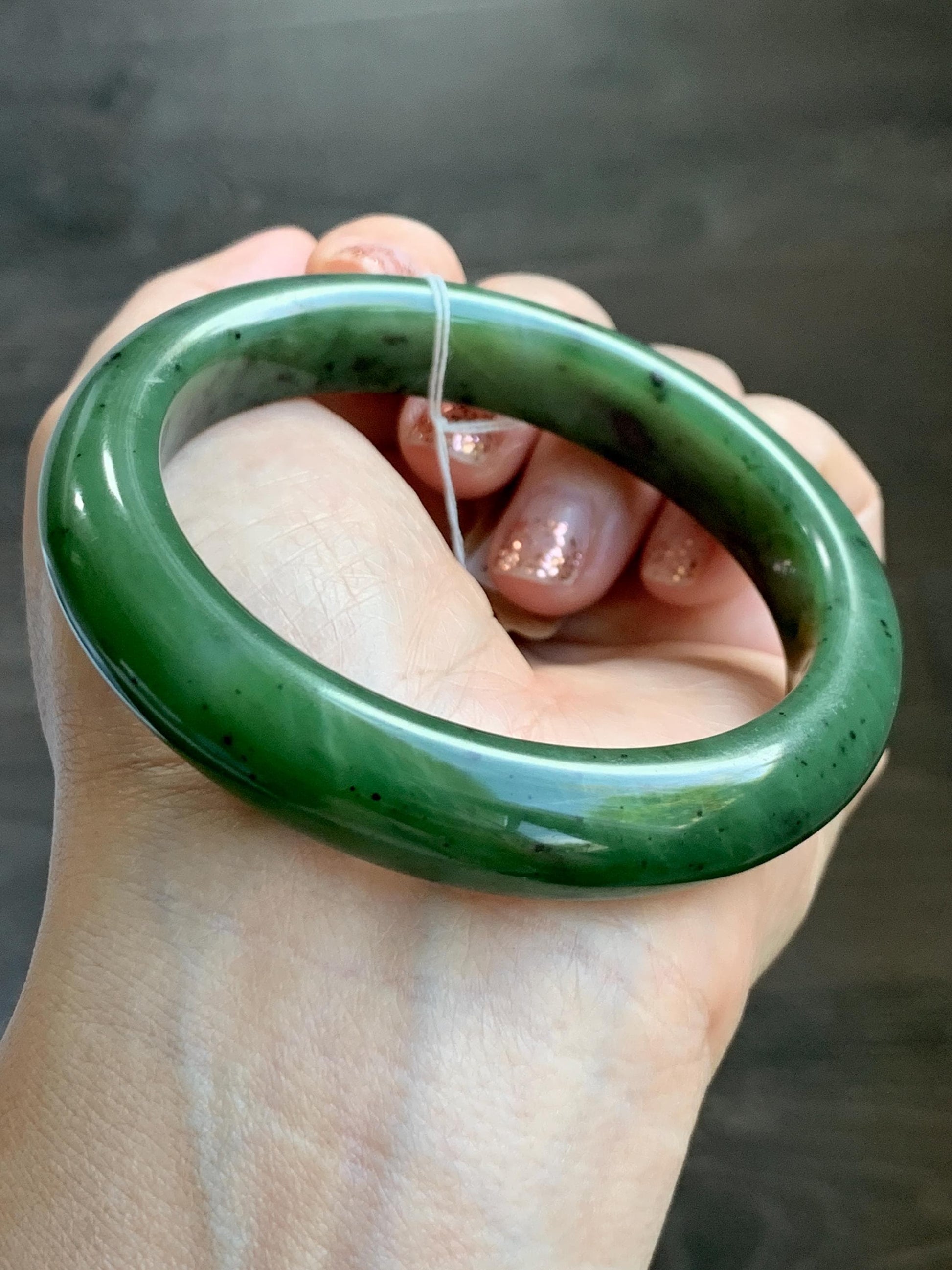 Certified Natural Nephrite Jade Translucent Dark Green Bangle Bracelet 58.6mm 7.25” 78g 天然和田玉菠菜绿轮胎宽手镯 153