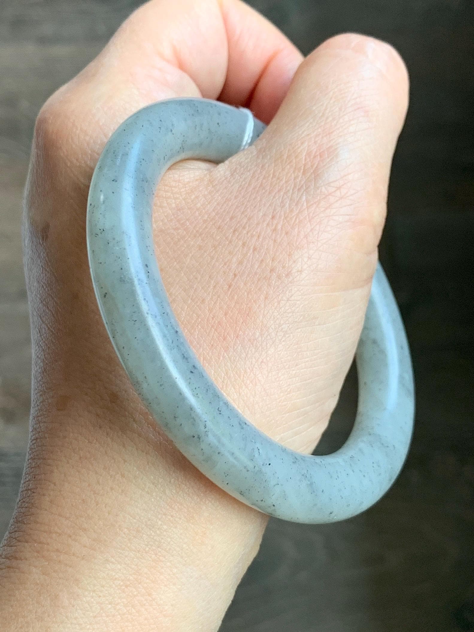 Certified Natural Nephrite Jade Translucent Gray Wuji Marbled Bangle Bracelet Matte Finish 56.7mm 7” 53g 天然和田玉乌鸡黑芝麻花圆条哑光手镯 145