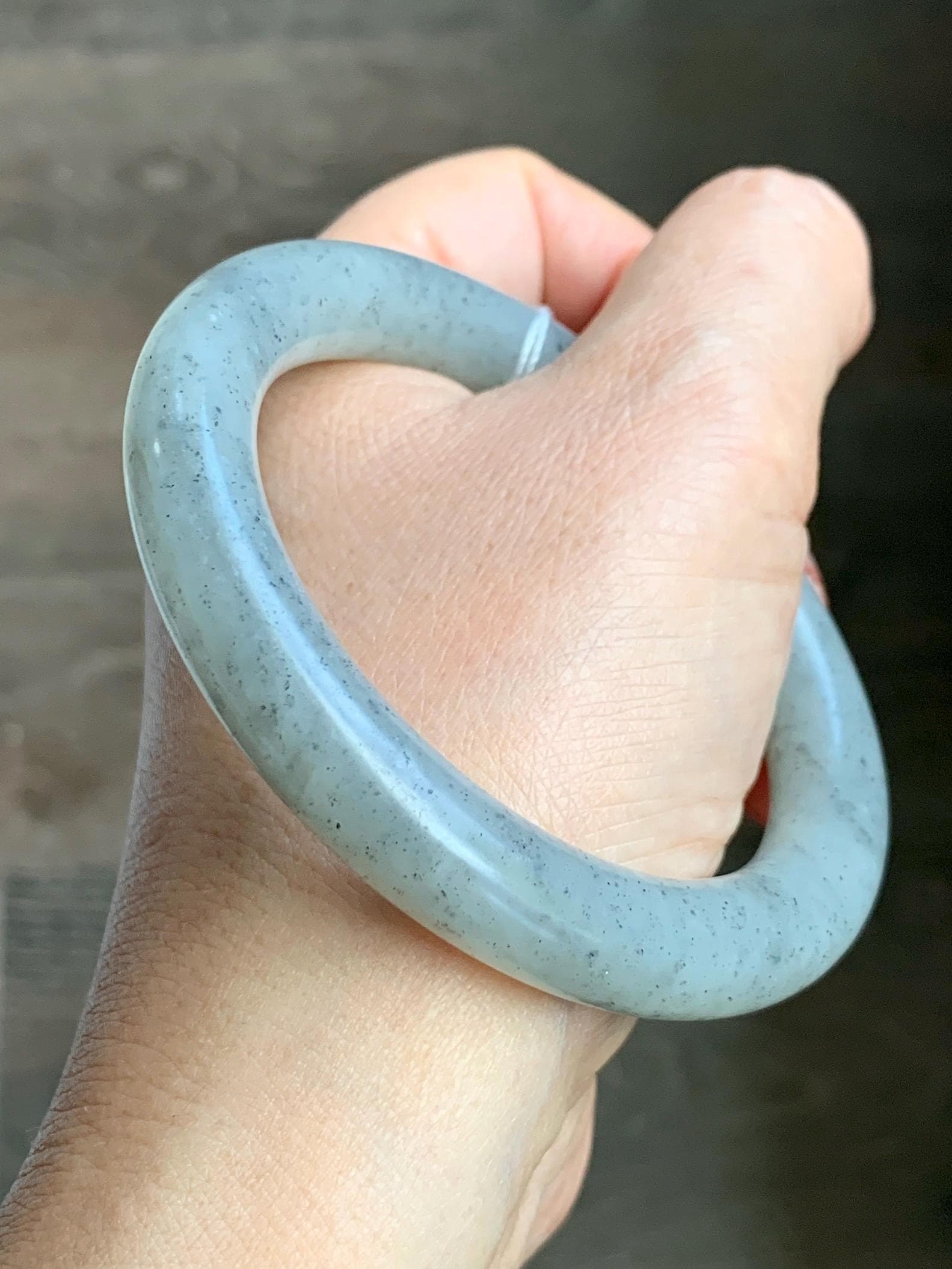 Certified Natural Nephrite Jade Translucent Gray Wuji Marbled Bangle Bracelet Matte Finish 56.7mm 7” 53g 天然和田玉乌鸡黑芝麻花圆条哑光手镯 145