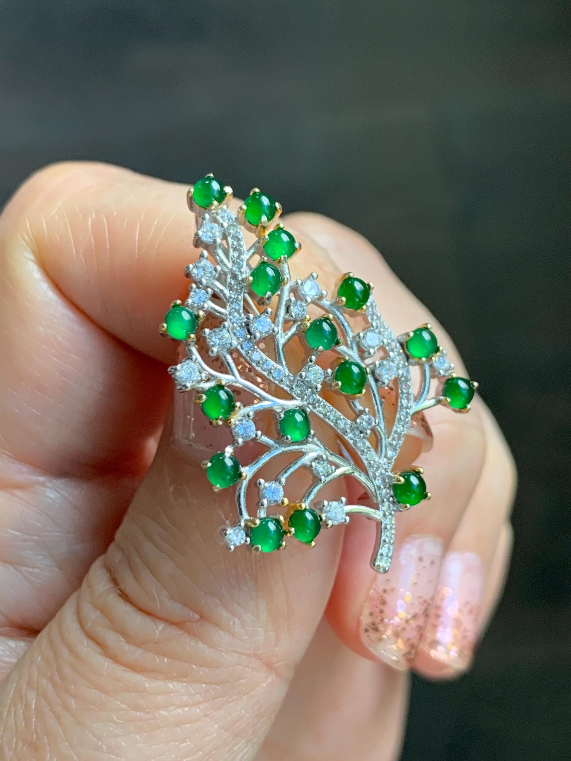 Natural Grade A Guatemalan Icy Translucent Vibrant Green Jade Jadeite Leaf Brooch Pendant S925 Sterling Silver 3g 天然冰危绿翡翠银镶树叶胸针吊坠两用款 WSY165