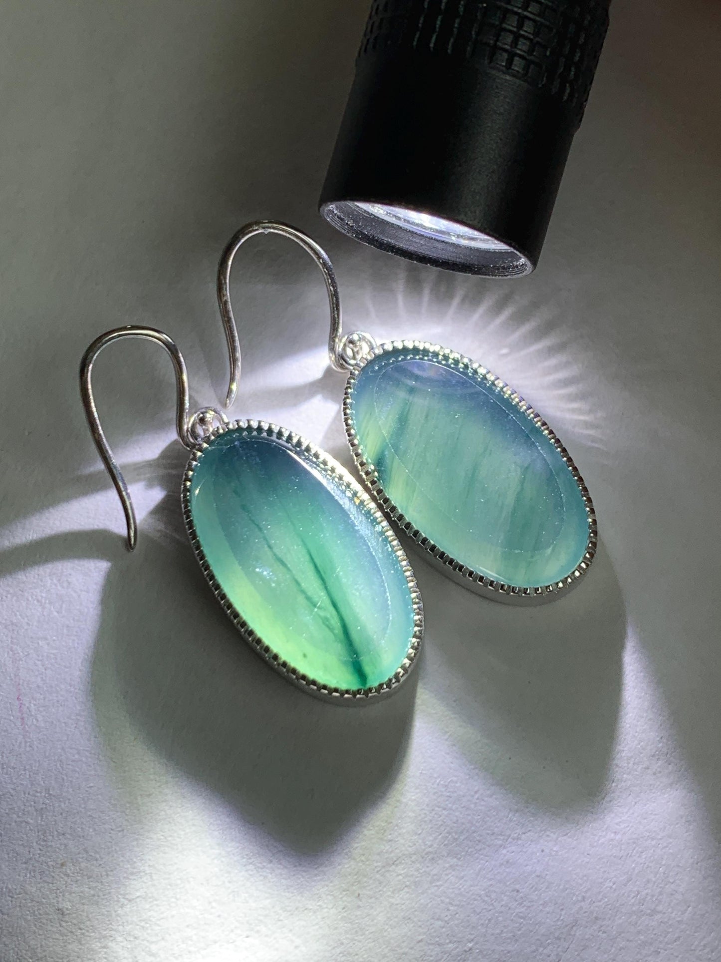 Certified Natural Grade A Guatemalan Icy Translucent Teal Green Marbled Jade Jadeite Oval Dangle Earrings Sterling Silver 天然冰危飘绿翡翠银镶耳钩 178