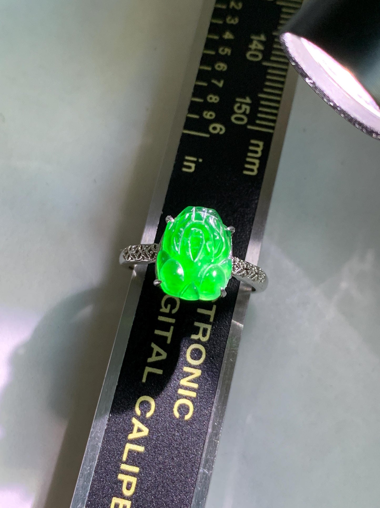 Natural Grade A Guatemalan Icy Translucent Vibrant Green Jade Jadeite Pixiu Ring Sterling Silver Size 7 Adjustable 天然冰危绿翡翠貔貅银镶戒指 WLX160E