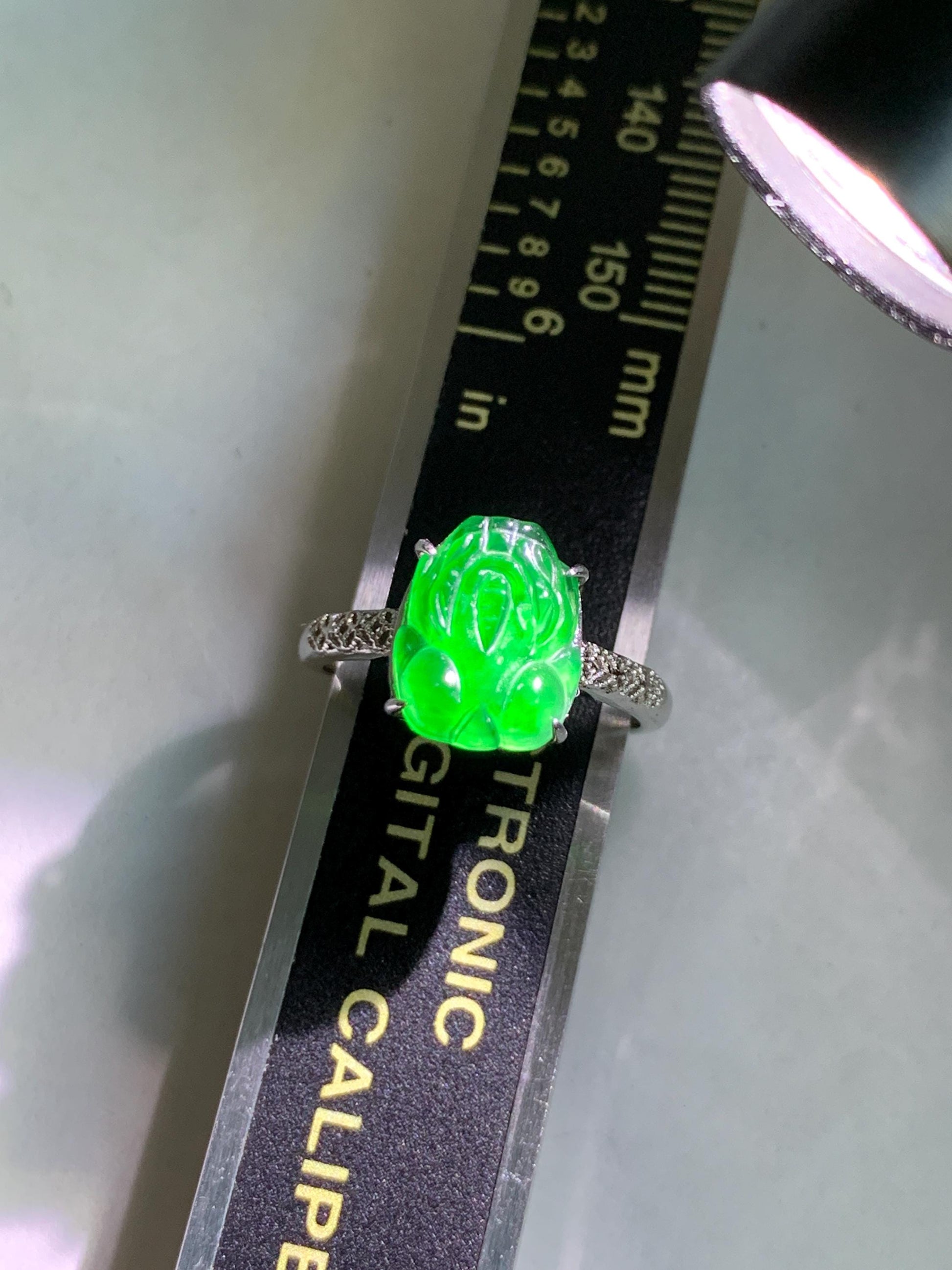 Natural Grade A Guatemalan Icy Translucent Vibrant Green Jade Jadeite Pixiu Ring Sterling Silver Size 7 Adjustable 天然冰危绿翡翠貔貅银镶戒指 WLX160E