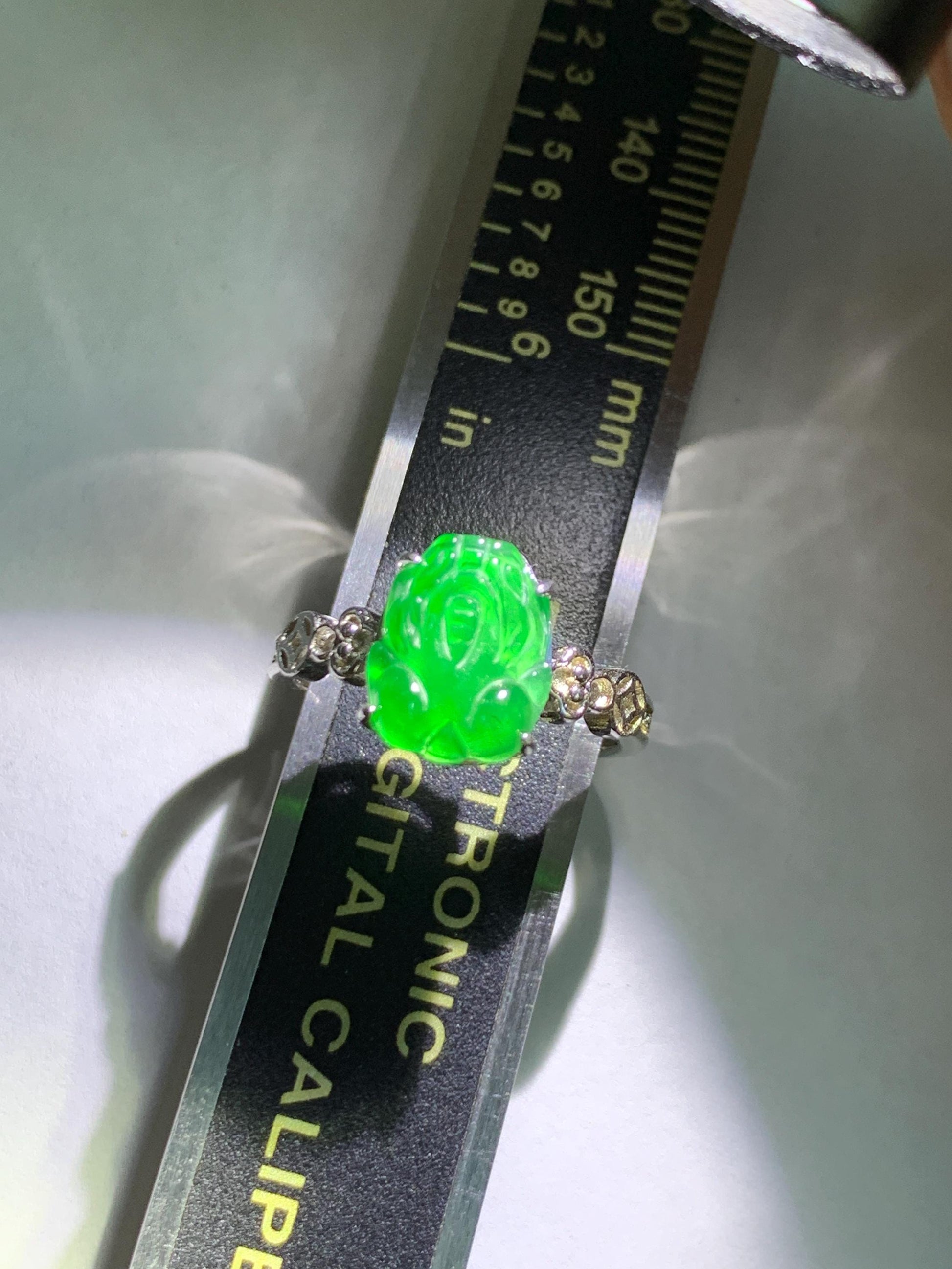 Natural Grade A Guatemalan Icy Translucent Vibrant Green Jade Jadeite Pixiu Ring Sterling Silver Size 7 Adjustable 天然冰危绿翡翠貔貅银镶戒指 WLX160F