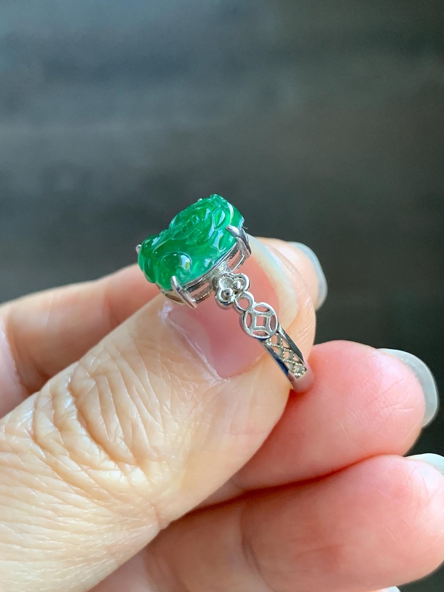 Natural Grade A Guatemalan Icy Translucent Vibrant Green Jade Jadeite Pixiu Ring Sterling Silver Size 7 Adjustable 天然冰危绿翡翠貔貅银镶戒指 WLX160F