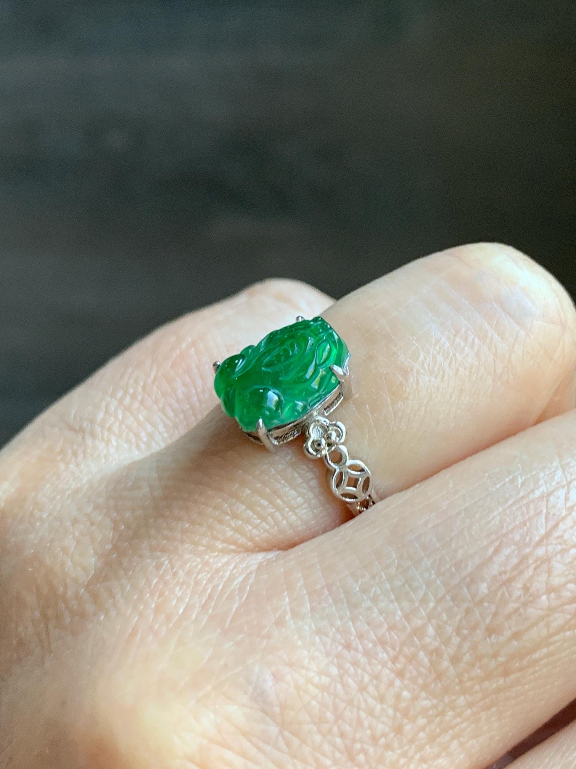 Natural Grade A Guatemalan Icy Translucent Vibrant Green Jade Jadeite Pixiu Ring Sterling Silver Size 7 Adjustable 天然冰危绿翡翠貔貅银镶戒指 WLX160F