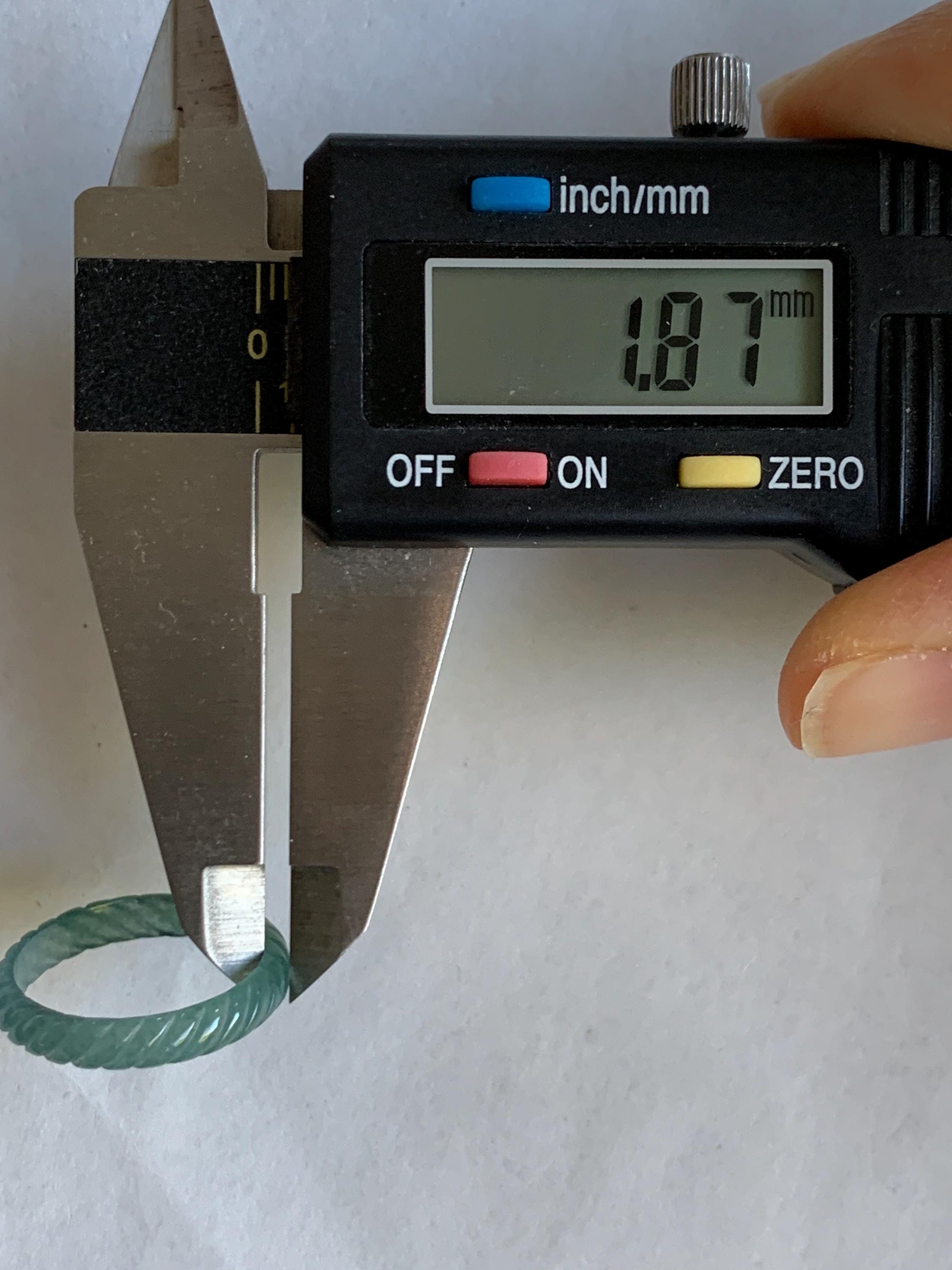 Natural Grade A Guatemalan Icy Highly Translucent Dark Teal Blue Jade Jadeite Carved Braid Band Ring Size 7.75 US 天然冰危深蓝绿翡翠麻花戒圈 WQB66M
