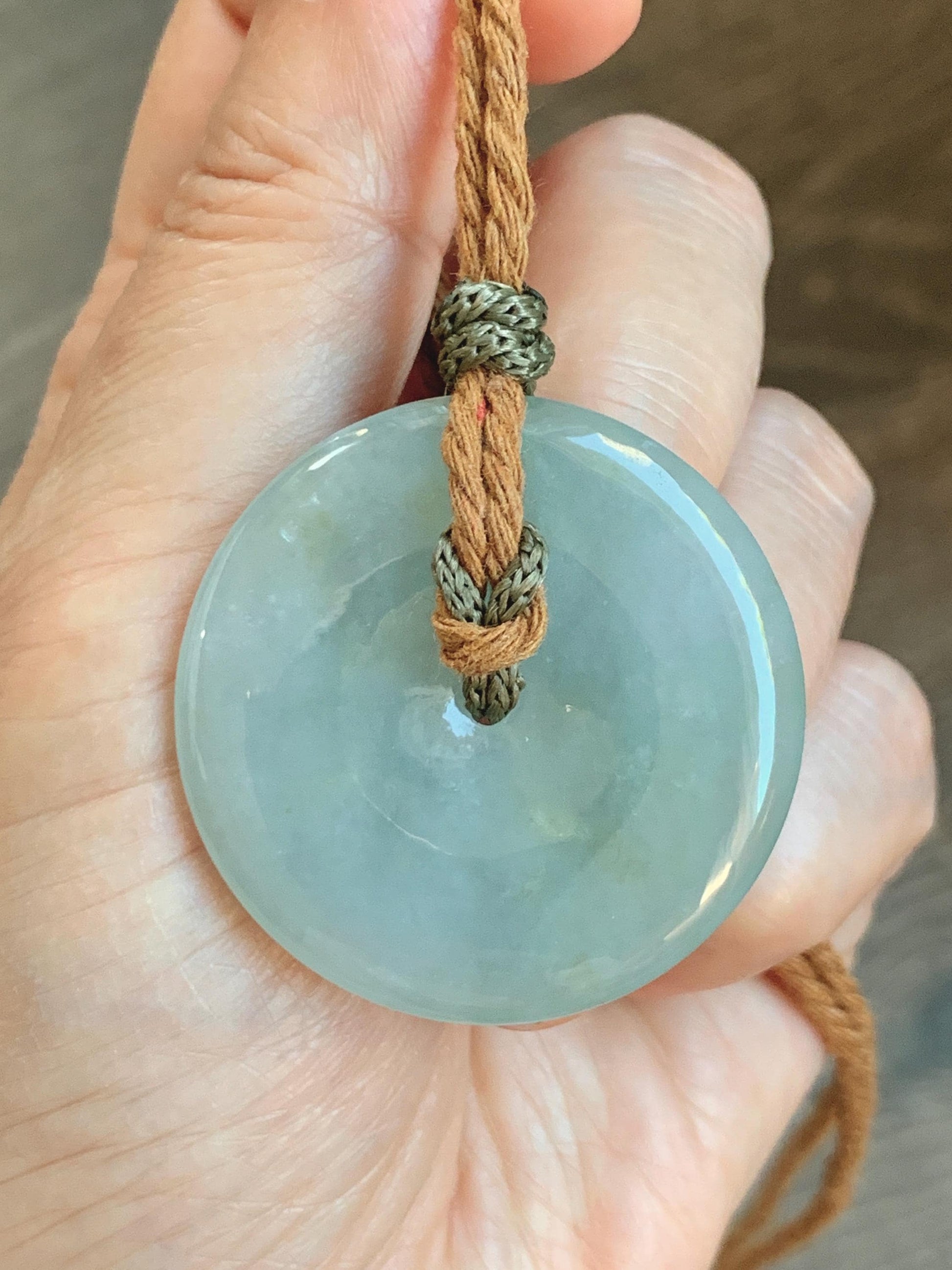 Natural Grade A Icy Translucent Pastel Green Jade Jadeite Ping An Kou Donut Pendant Rope Necklace 26" 21g 天然冰浅绿色翡翠平安扣吊坠项链 MQQ550C
