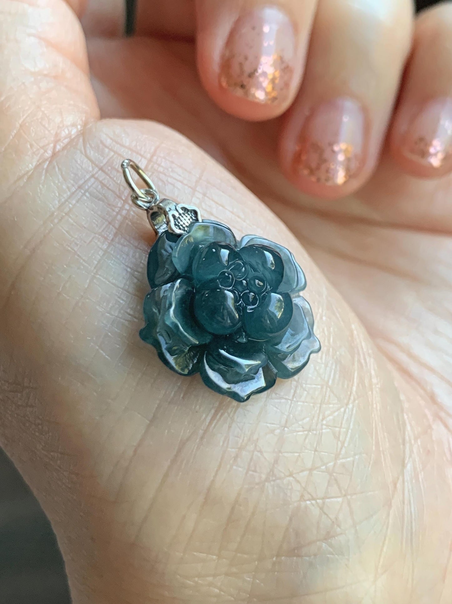 Natural Grade A Guatemalan Icy Translucent Dark Aegean Blue Jade Jadeite Lotus Flower Pendant Sterling Silver 4g 天然冰危深蓝翡翠莲花吊坠 WLH316C