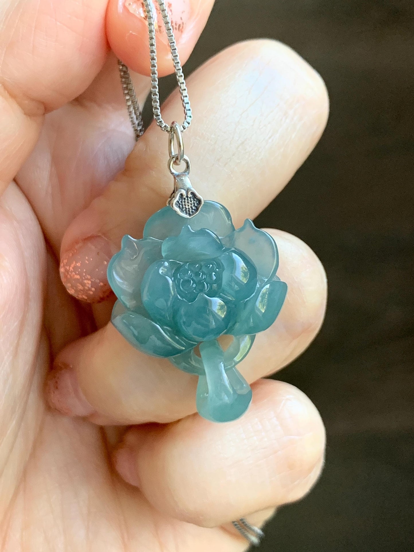 Natural Grade A Guatemalan Icy Translucent Teal Blue Jade Jadeite Lotus Flower Pendant Sterling Silver 8g 天然冰胶危蓝翡翠莲花吊坠 WLH316C
