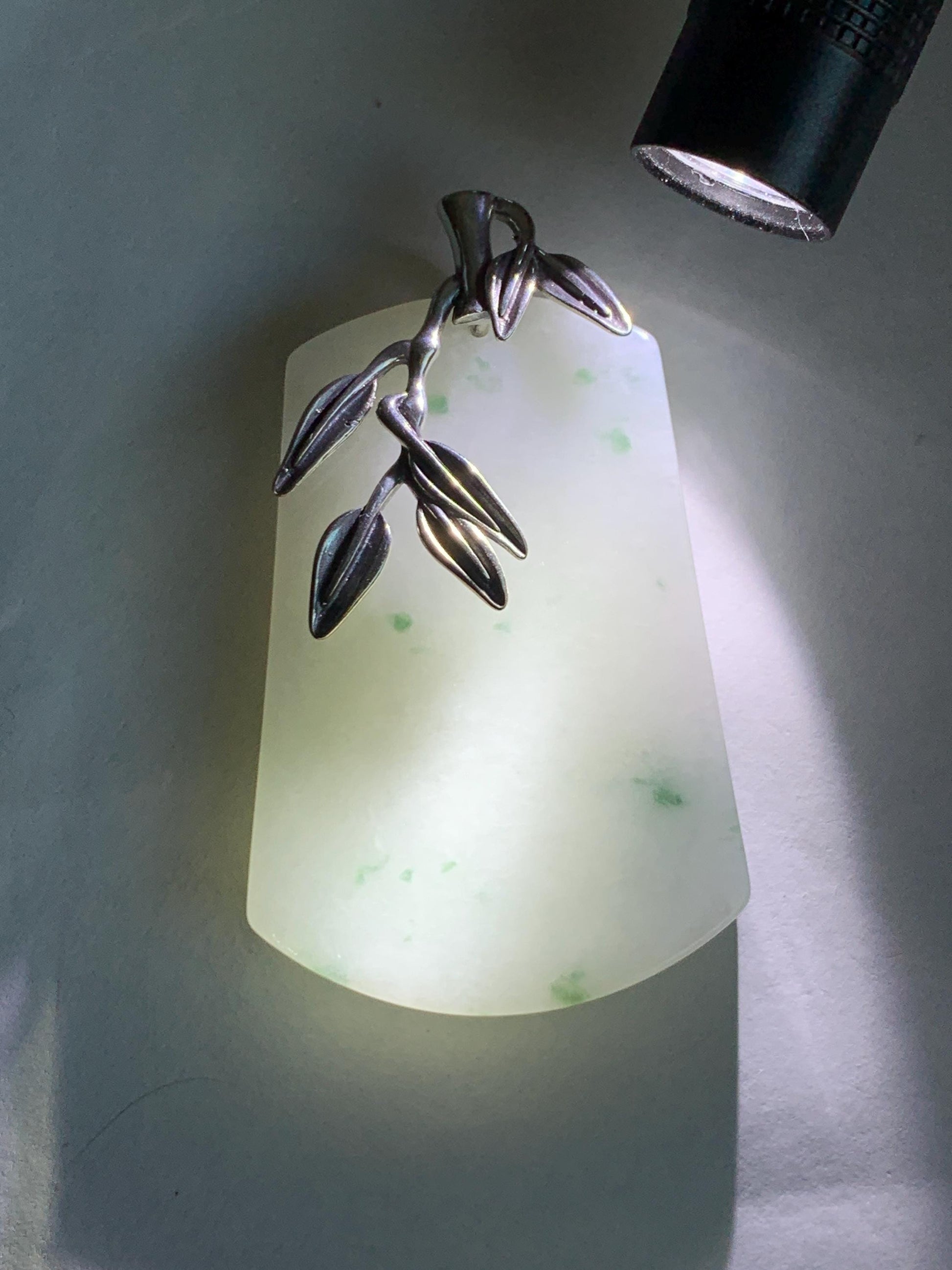 Natural Grade A Icy Translucent White & Green Marbled Jade Jadeite Large Wu Shi Pai Pendant Sterling Silver 38g 天然细糯白飘绿翡翠无事牌吊坠 PLM350A