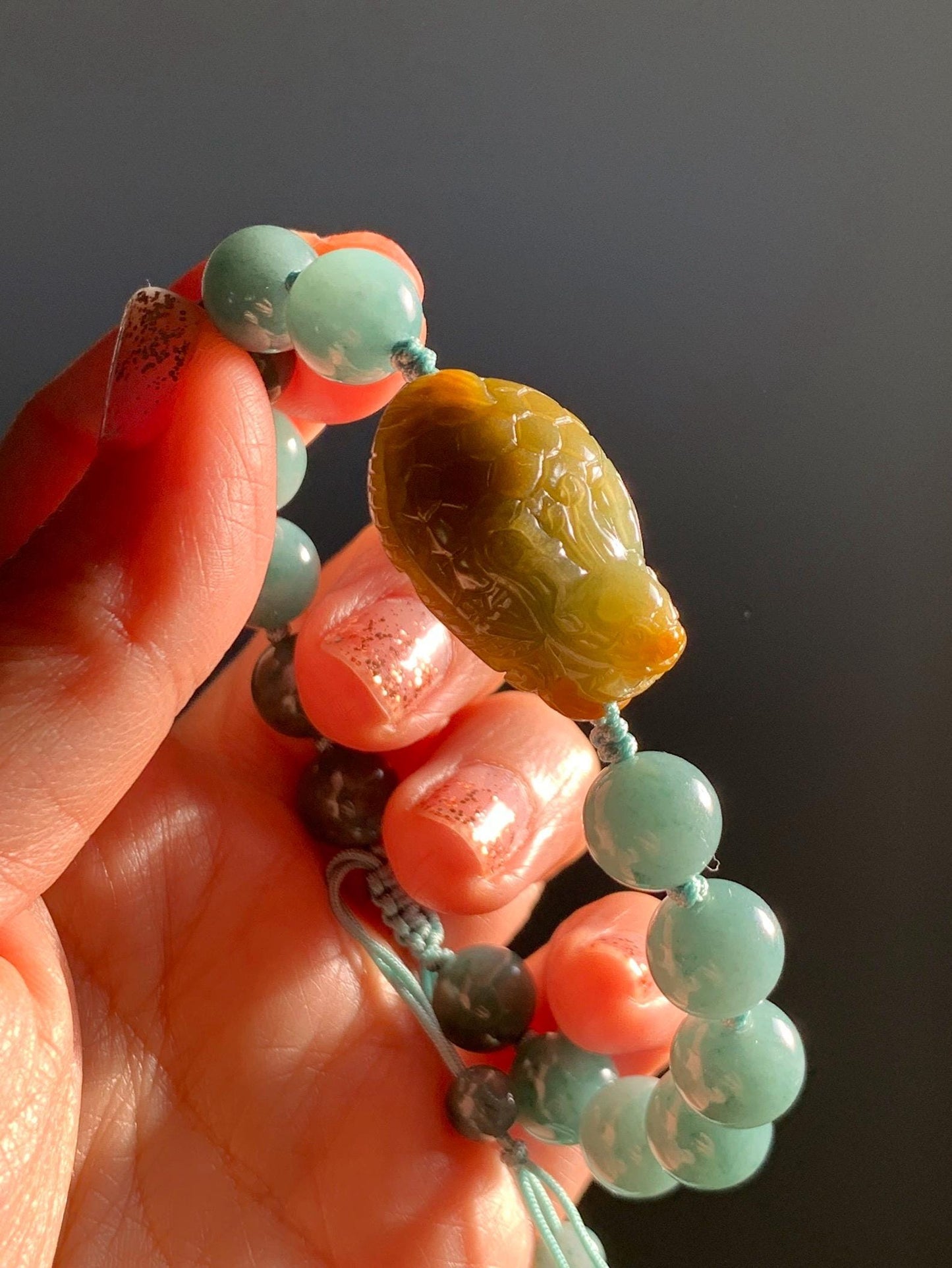 Natural Grade A Guatemalan Translucent Yellow Marbled Jade Jadeite Dragon Turtle Dark Teal Beaded Bracelet 7.75” 33g 天然冰危茶黄翡翠龙龟危蓝圆珠手串 WLG-L