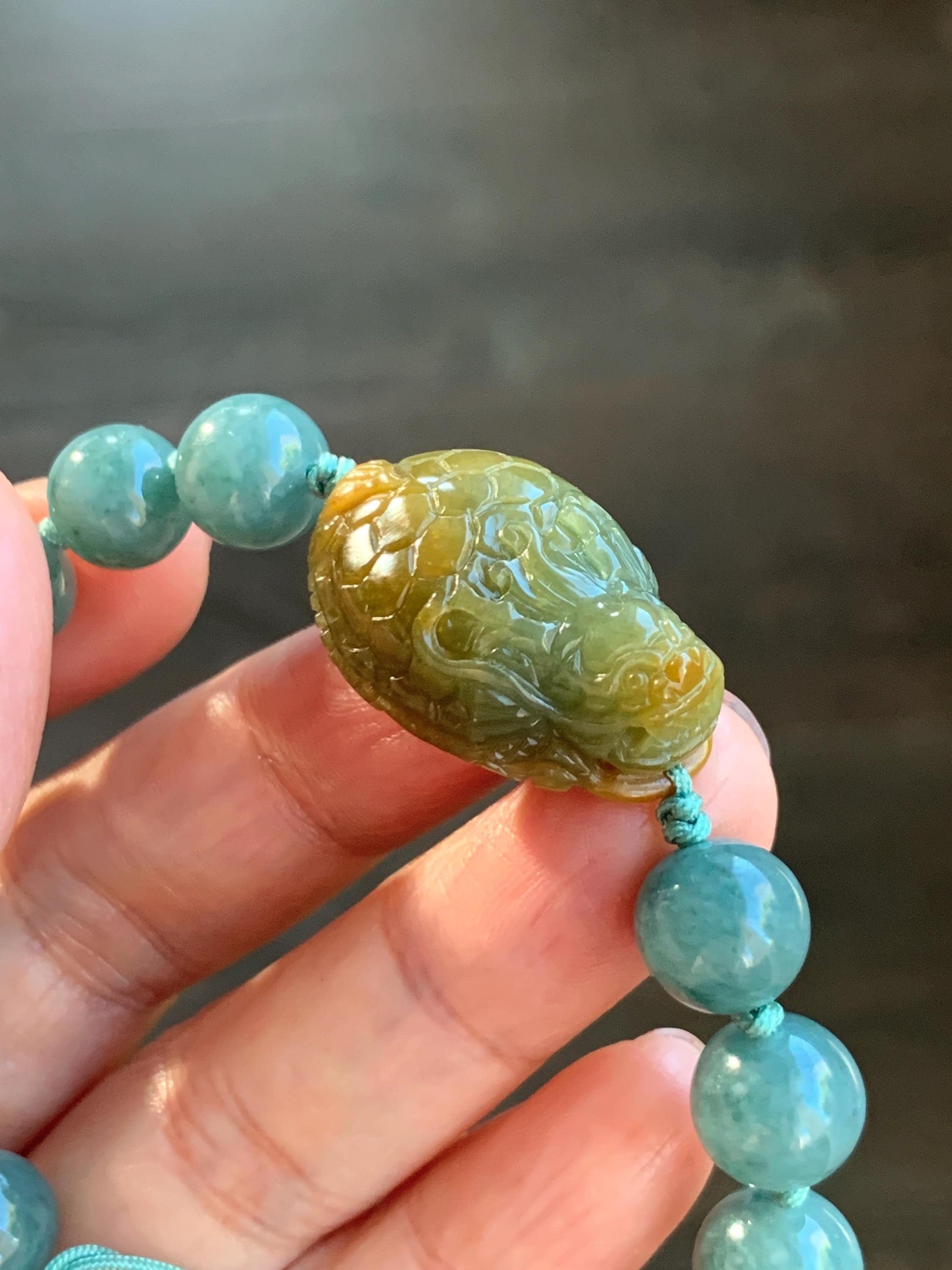 Natural Grade A Guatemalan Translucent Yellow Marbled Jade Jadeite Dragon Turtle Dark Teal Beaded Bracelet 7.75” 33g 天然冰危茶黄翡翠龙龟危蓝圆珠手串 WLG-L