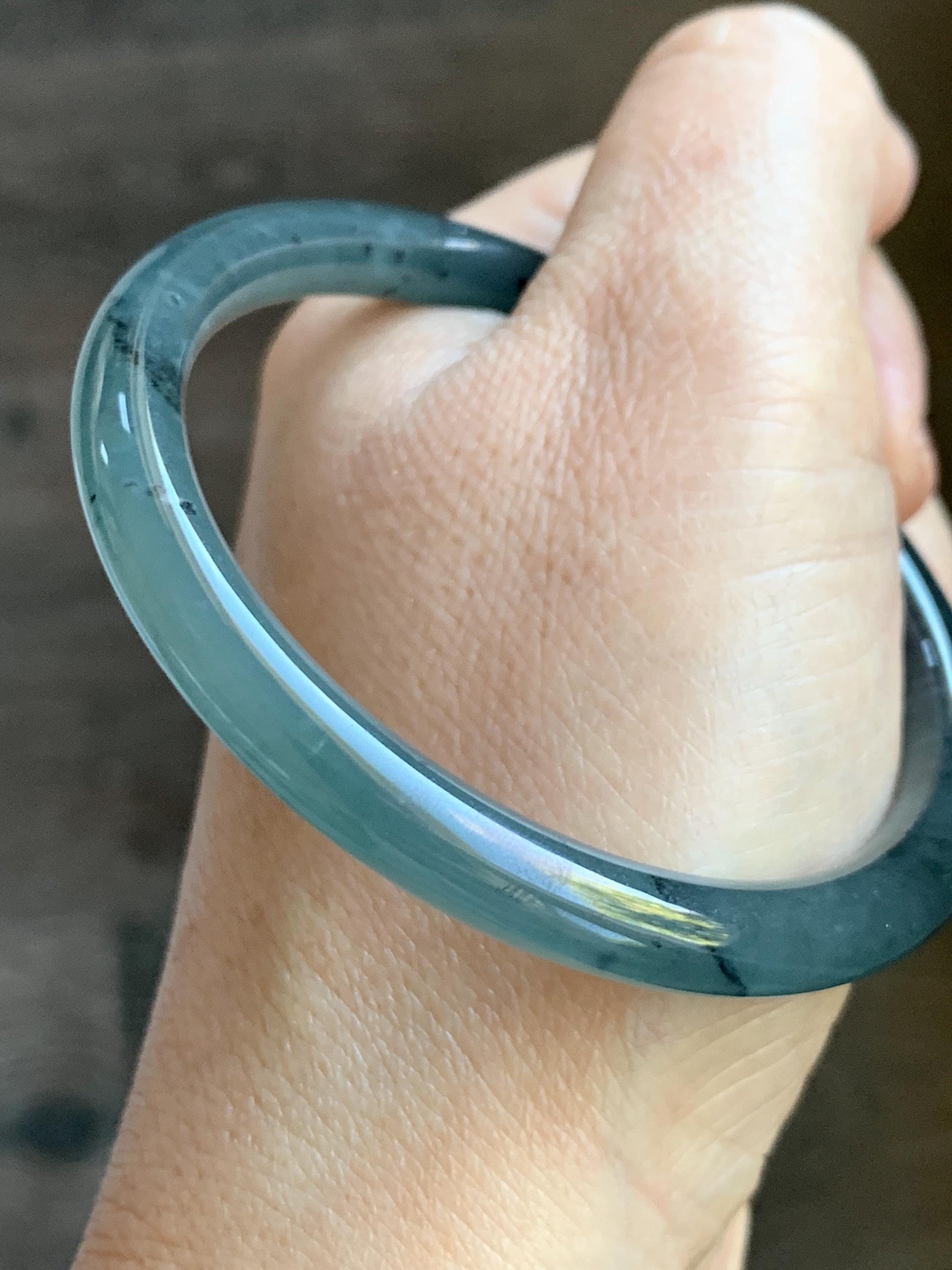 Certified Natural Grade A Guatemalan Icy Translucent Grayish Blue Wuji Marbled Jade Jadeite Bangle Bracelet 55.7mm 6.88” 天然冰危蓝灰乌鸡细圆条翡翠手镯 462