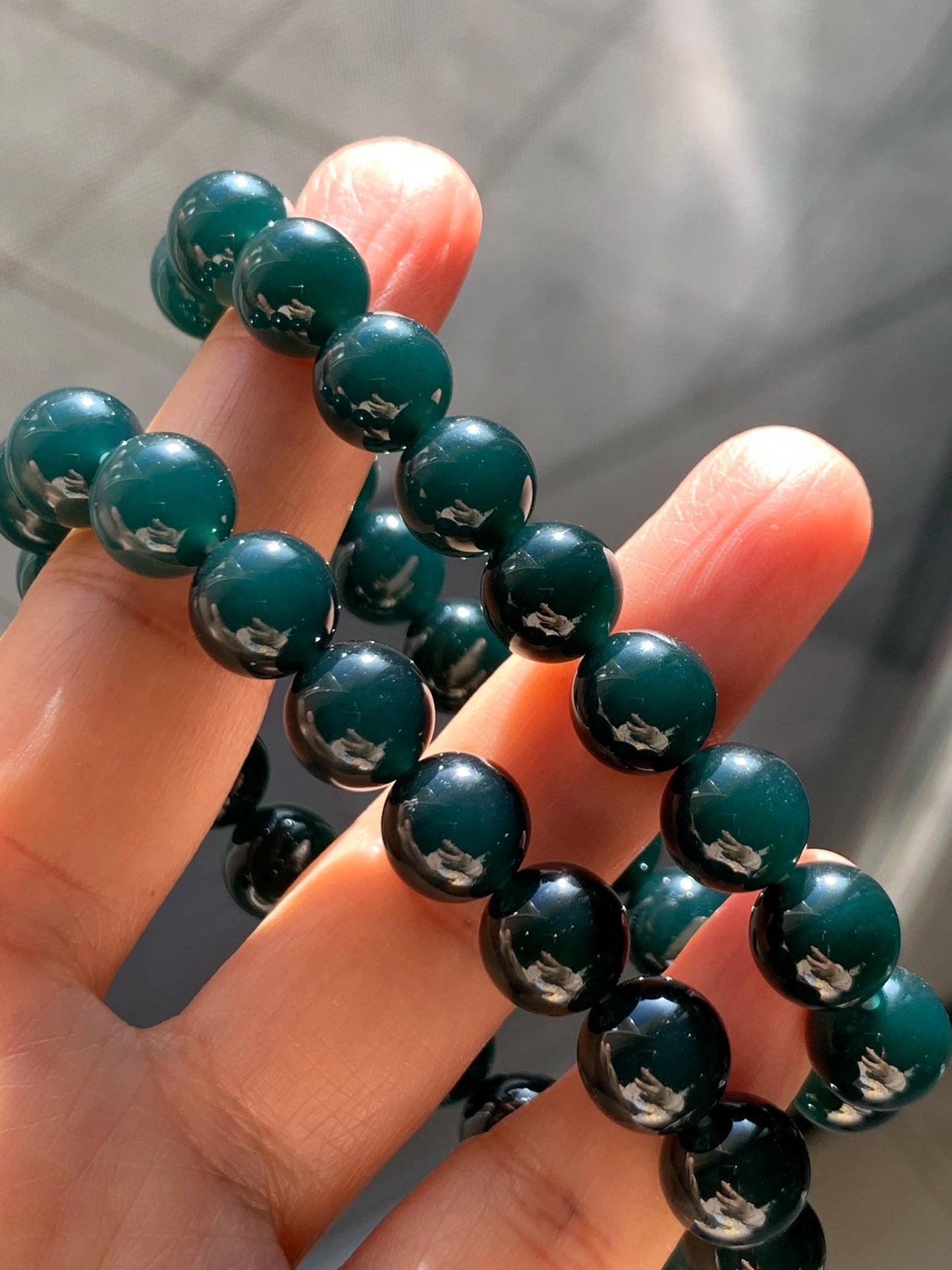 Natural Grade A Guatemalan Icy Translucent Gelatinous Black Jade Jadeite Beaded Bracelet Old Mine 9.8mm 7” 31g 天然老种冰危蓝底墨翠大卡手串 WMC770