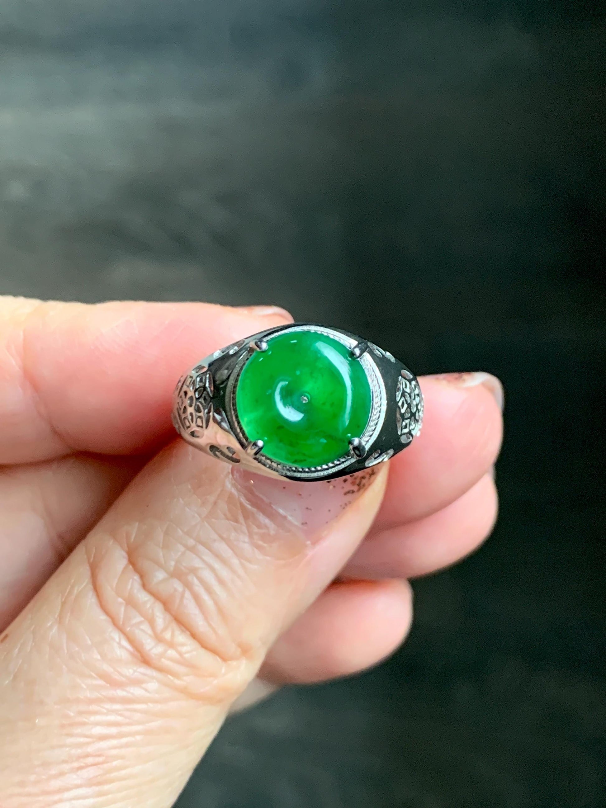 Natural Grade A Guatemalan Icy Vibrant Green Jade Jadeite Donut Ping An Kou Ring Sterling Silver Size 8.25 Adjustable 天然冰危绿翡翠平安扣银镶戒指 WLK165