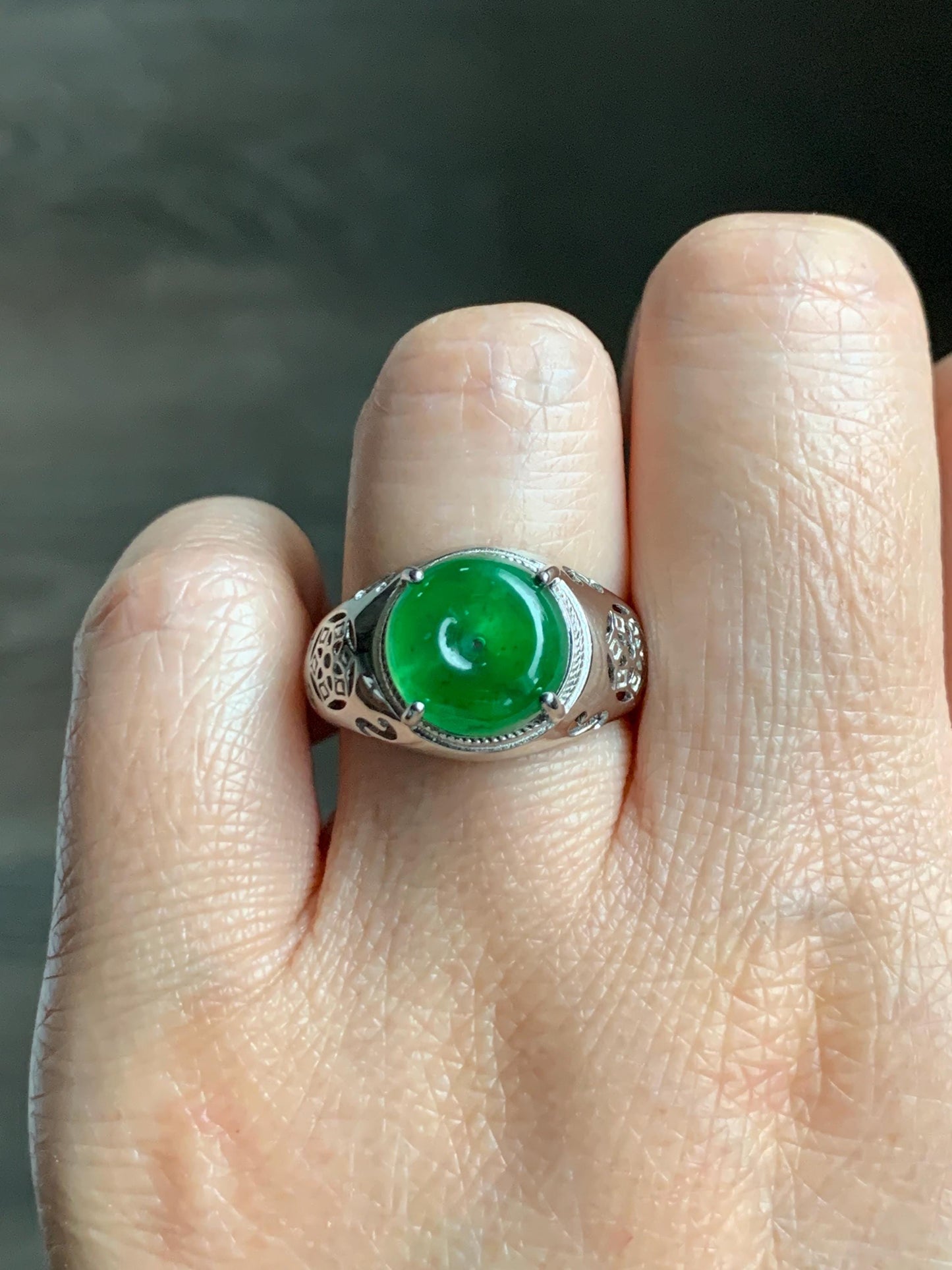 Natural Grade A Guatemalan Icy Vibrant Green Jade Jadeite Donut Ping An Kou Ring Sterling Silver Size 8.25 Adjustable 天然冰危绿翡翠平安扣银镶戒指 WLK165