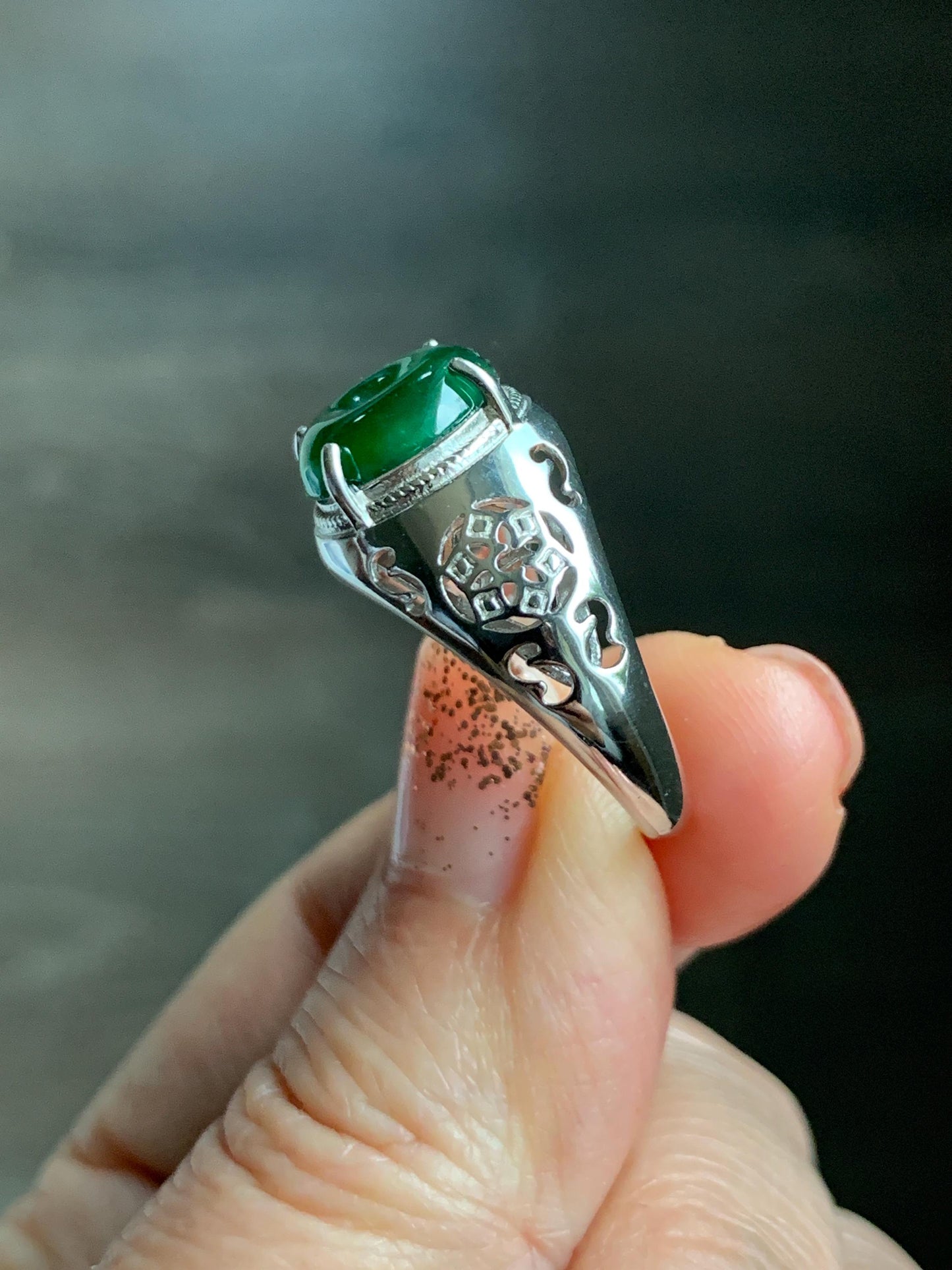 Natural Grade A Guatemalan Icy Vibrant Green Jade Jadeite Donut Ping An Kou Ring Sterling Silver Size 8.25 Adjustable 天然冰危绿翡翠平安扣银镶戒指 WLK165