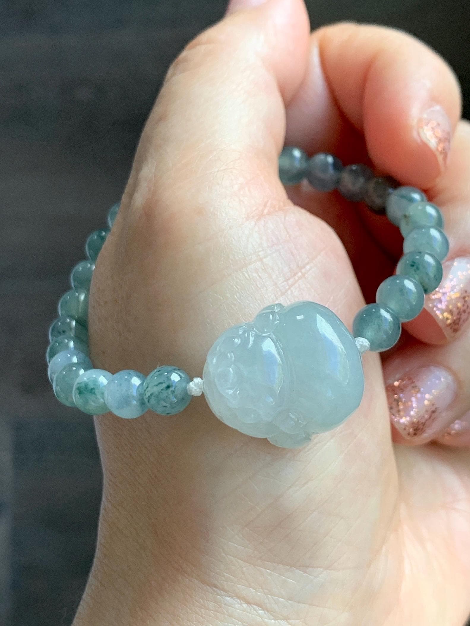 Natural Grade A Icy Translucent Pastel Green Jade Jadeite Carved Three-legged Toad Beaded Bracelet 6.5” 18g 天然糯冰淡绿底翡翠肥三脚金蟾手串 BSJ216
