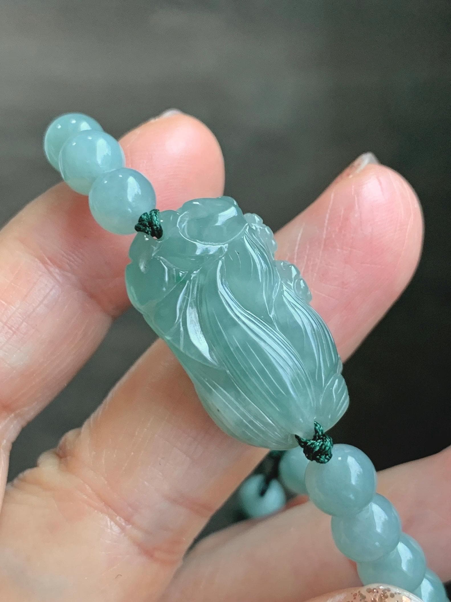 Natural Grade A Icy Translucent Gelatinous Dusty Green Jade Jadeite Carved Nine-Tailed Fox Beaded Bracelet 6.75" 天然冰胶蓝绿翡翠九尾狐淡绿翡翠圆珠手串 MJW362