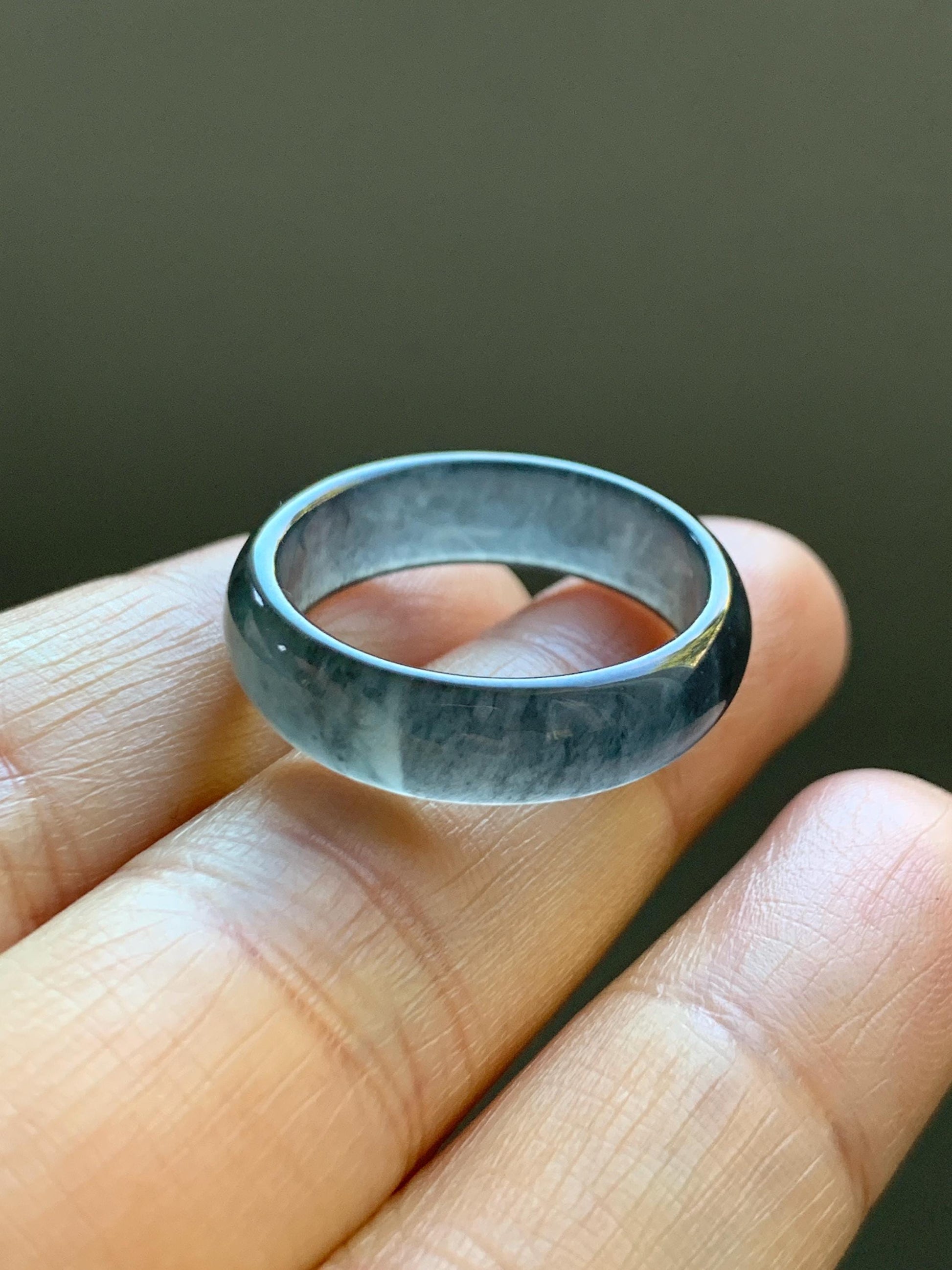 Natural Grade A Guatemalan Icy Highly Translucent Wuji Jade Jadeite Band Ring Size 9.75 US 天然高冰危蓝乌鸡翡翠戒圈 GWW330A