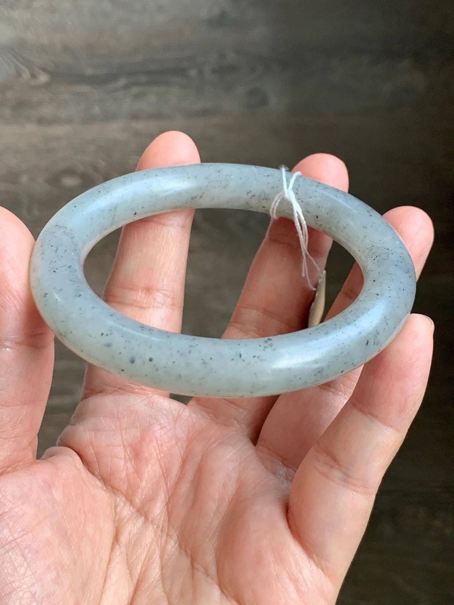 Certified Natural Nephrite Jade Translucent Gray Wuji Marbled Bangle Bracelet Matte Finish 56.7mm 7” 53g 天然和田玉乌鸡黑芝麻花圆条哑光手镯 145