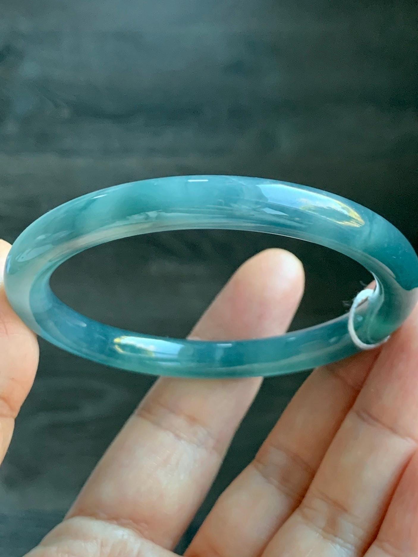 Certified Natural Grade A Guatemalan Icy Translucent Teal Blue Jade Jadeite Bangle 52.9mm 6.53” 25.8g 天然冰危蓝翡翠圆条手镯 451