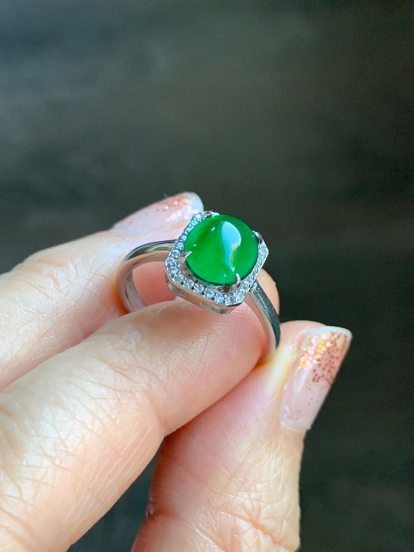 Natural Grade A Guatemalan Icy Translucent Vibrant Green Oval Jade Jadeite Ring Sterling Silver Size 7 US Adjustable 天然冰危绿翡翠蛋面银镶戒指 WLO110