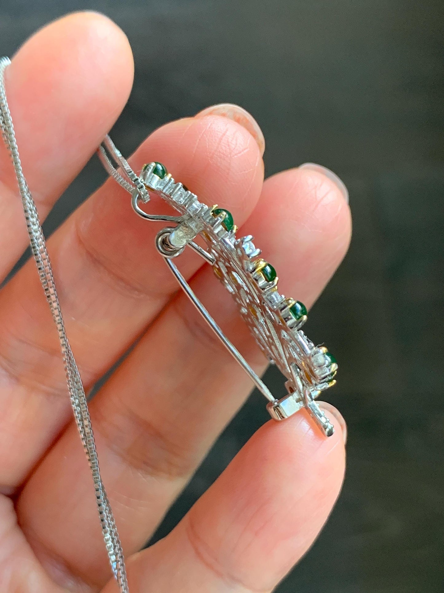 Natural Grade A Guatemalan Icy Translucent Vibrant Green Jade Jadeite Leaf Brooch Pendant S925 Sterling Silver 3g 天然冰危绿翡翠银镶树叶胸针吊坠两用款 WSY165