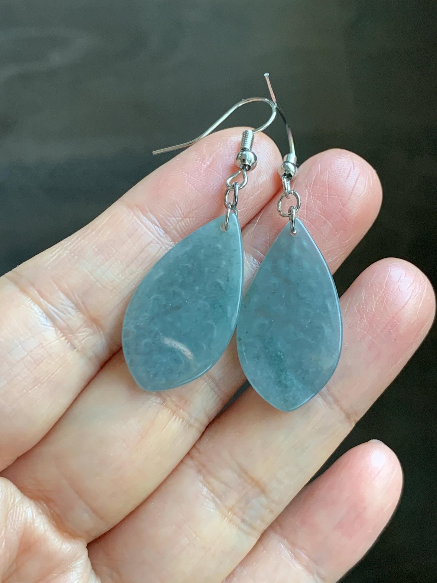 Natural Guatemalan Grade A Icy Translucent Dusty Teal Blue Jadeite Teardrop Dangle Earrings White Gold Plated 天然冰危浅蓝翡翠仿古雕水滴包金耳吊 FGD96C