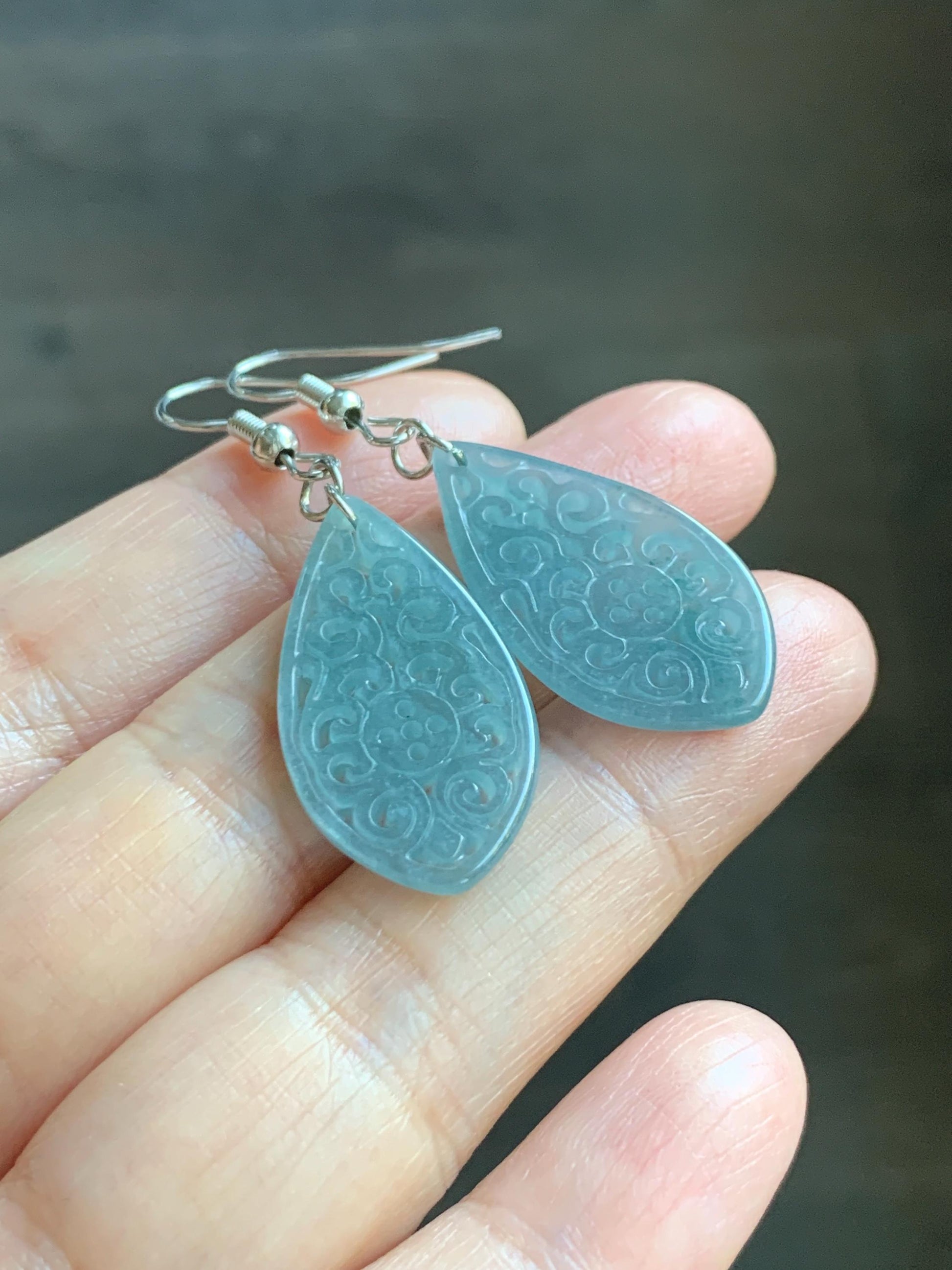 Natural Guatemalan Grade A Icy Translucent Dusty Teal Blue Jadeite Teardrop Dangle Earrings White Gold Plated 天然冰危浅蓝翡翠仿古雕水滴包金耳吊 FGD96C