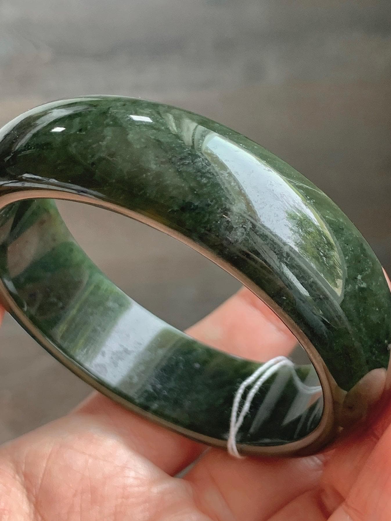 Certified Natural Nephrite Jade Translucent Dark Green Bangle Bracelet 58.29mm 7.2” 77.26g 天然和田玉轮胎宽手镯 147