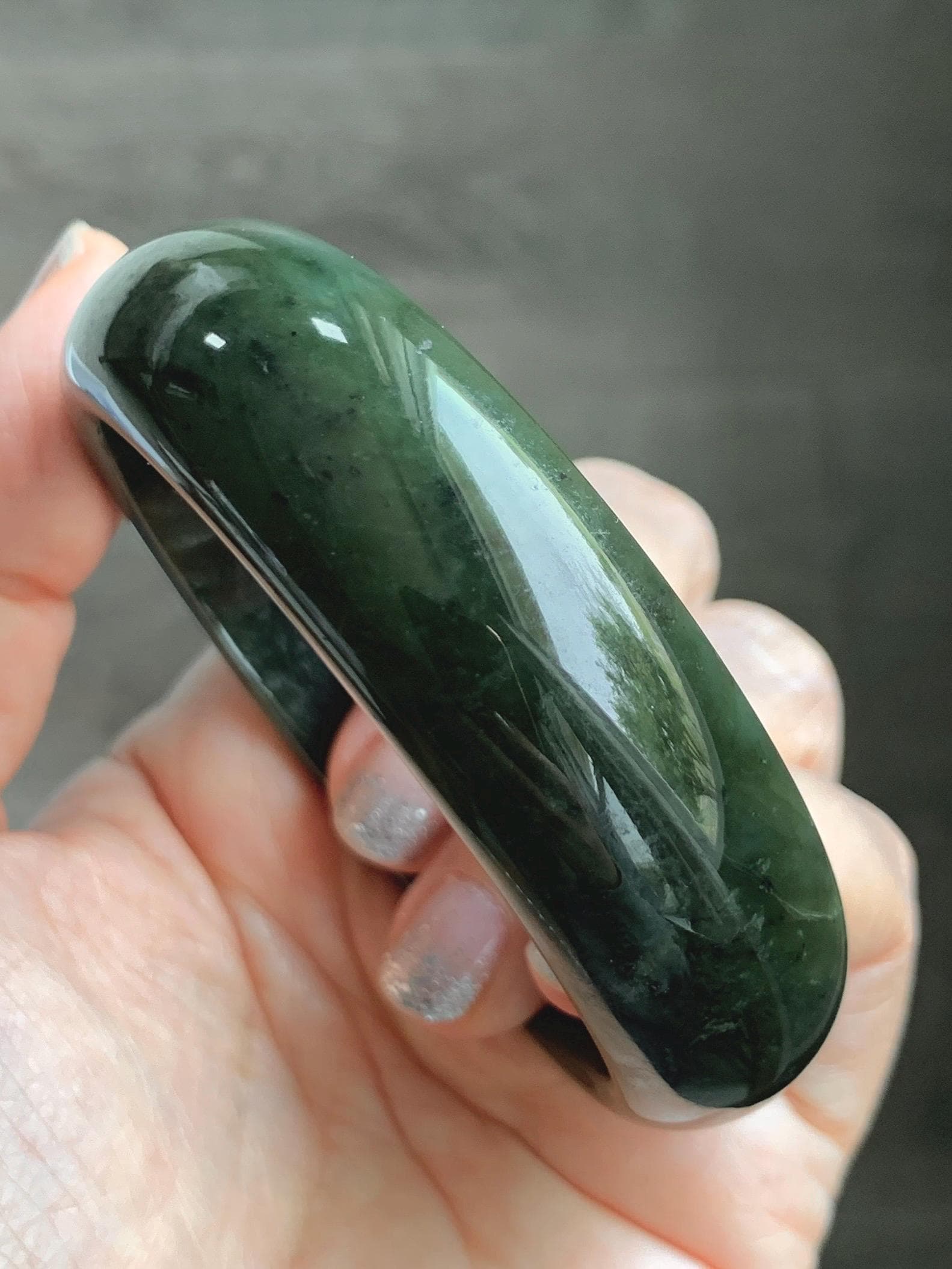 Certified Natural Nephrite Jade Translucent Dark Green Bangle Bracelet 58.29mm 7.2” 77.26g 天然和田玉轮胎宽手镯 147