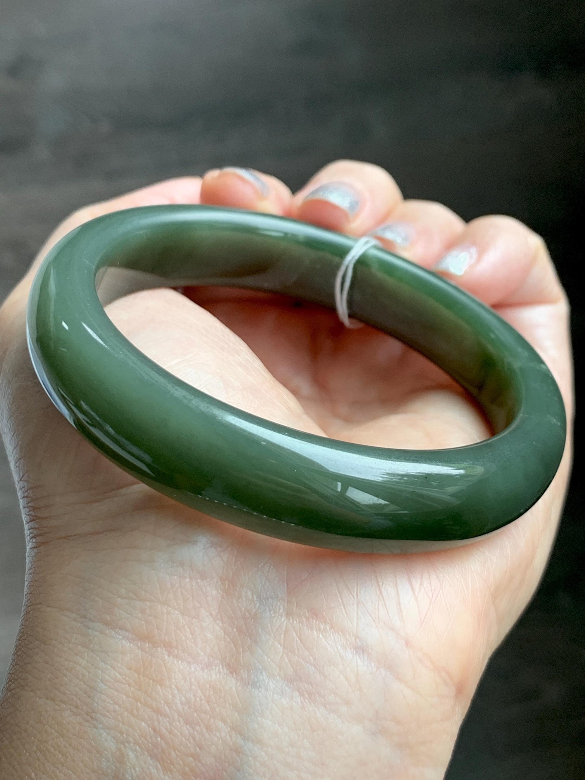 Certified Natural Nephrite Jade Translucent Dark Olive Green Bangle Bracelet 59mm 7.3” 56.23g 天然和田玉轮胎宽手镯 148
