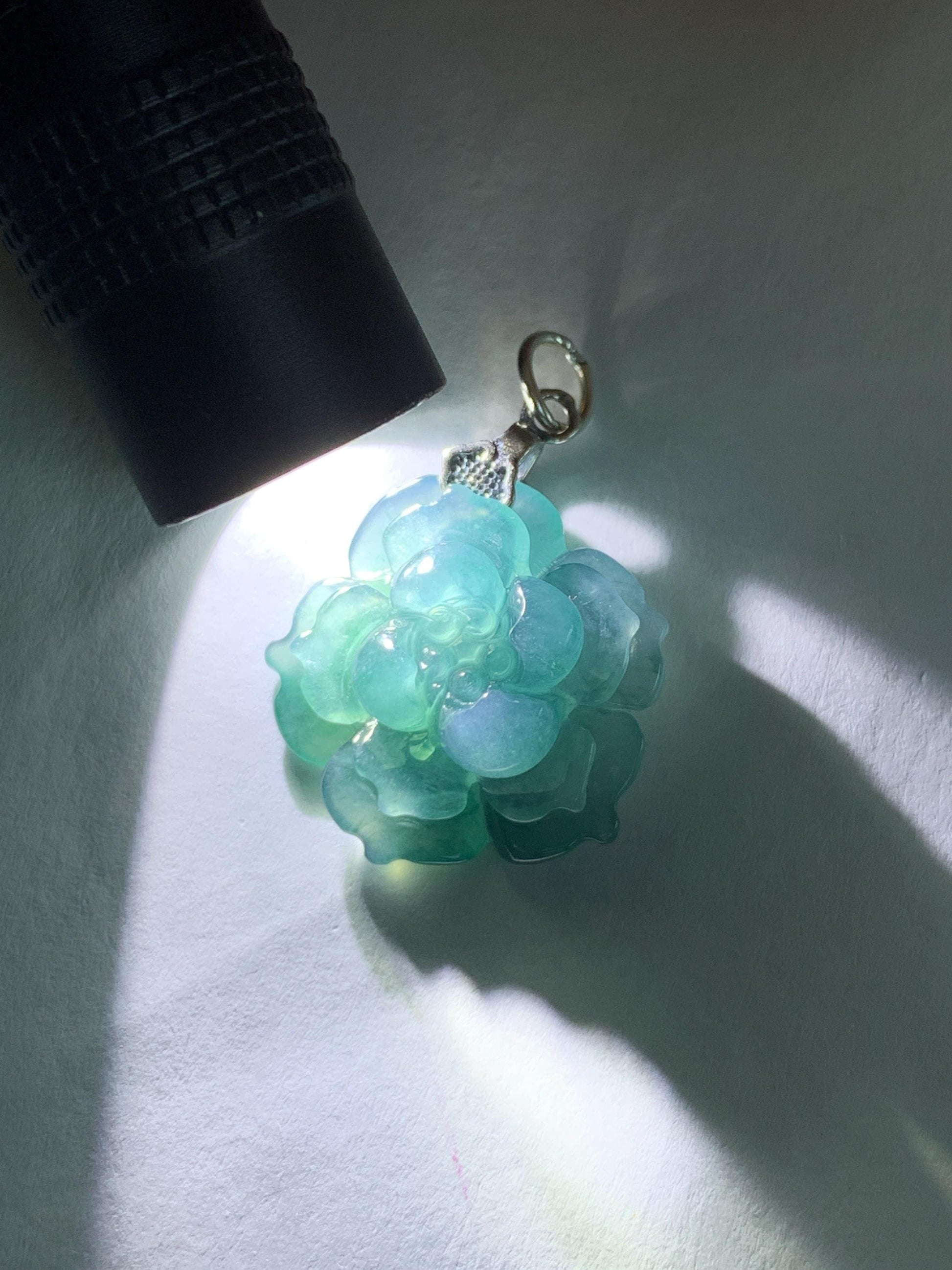 Natural Grade A Guatemalan Icy Translucent Dark Aegean Blue Jade Jadeite Lotus Flower Pendant Sterling Silver 4g 天然冰危深蓝翡翠莲花吊坠 WLH316C