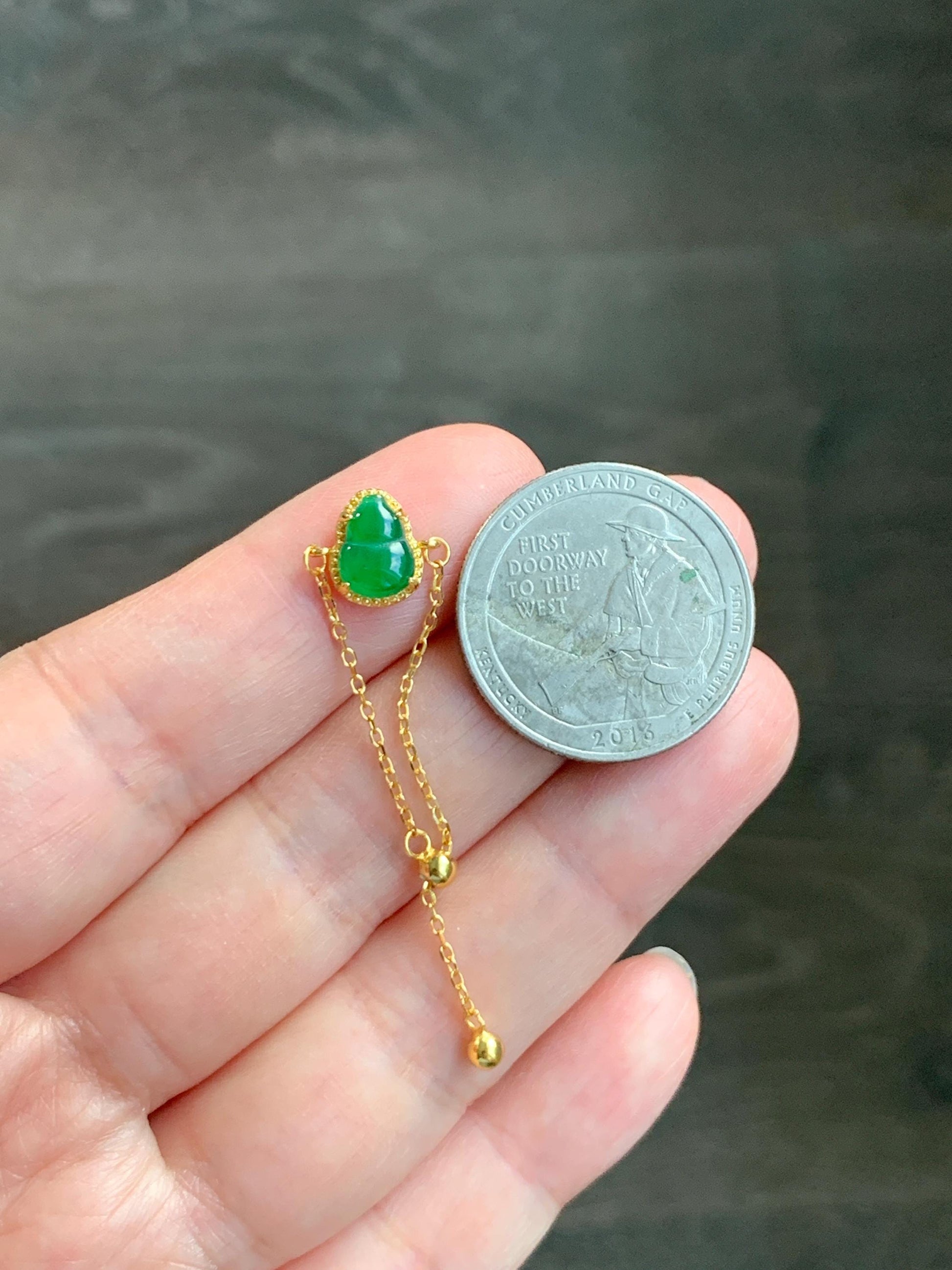 Natural Guatemalan Grade A Icy Vibrant Green Jade Jadeite Gourd Hulu Petite Chain Ring Sterling Silver Adjustable 天然冰危绿翡翠葫芦镶嵌戒链戒指 WHL65A