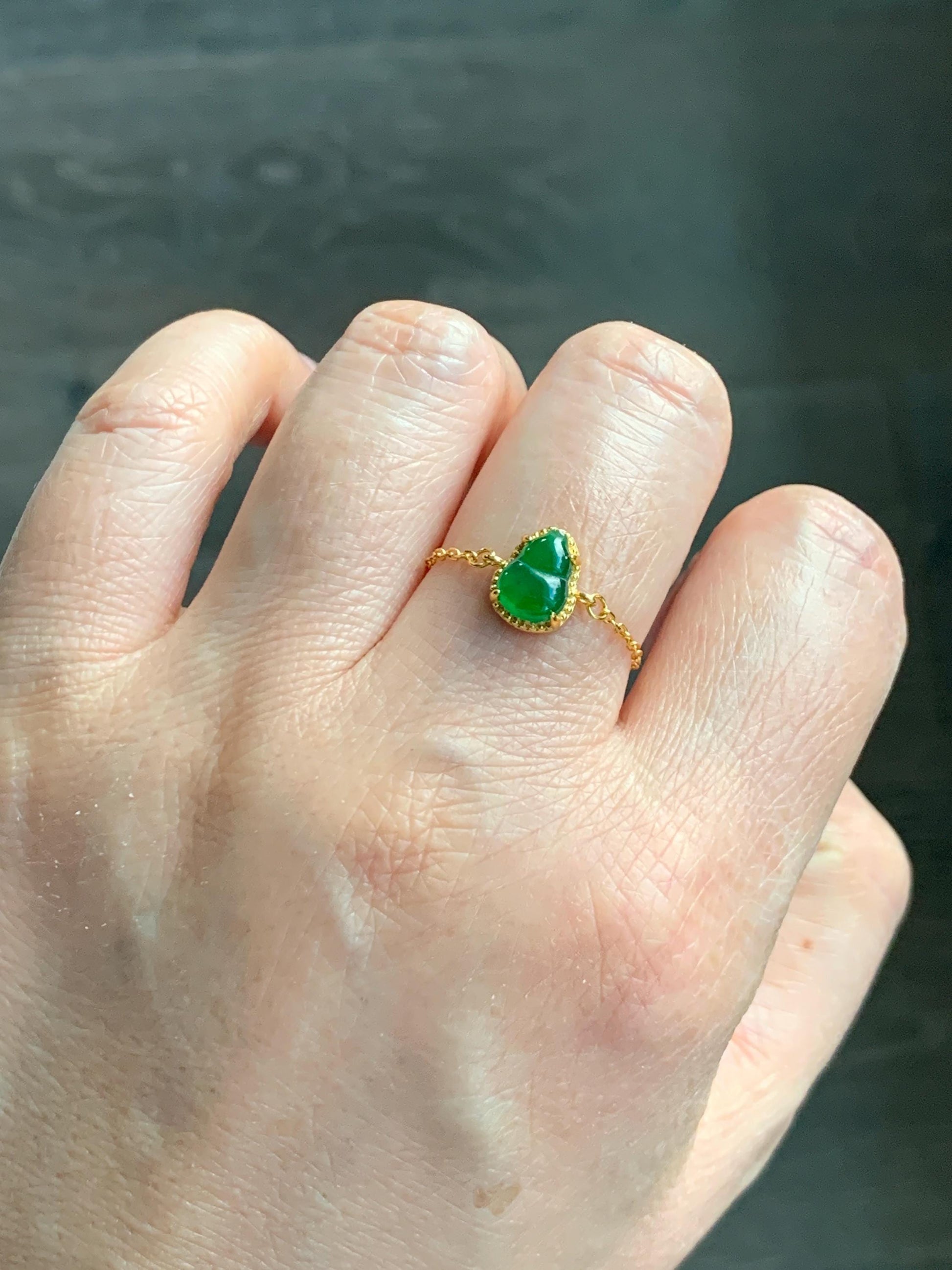 Natural Guatemalan Grade A Icy Vibrant Green Jade Jadeite Gourd Hulu Petite Chain Ring Sterling Silver Adjustable 天然冰危绿翡翠葫芦镶嵌戒链戒指 WHL65A