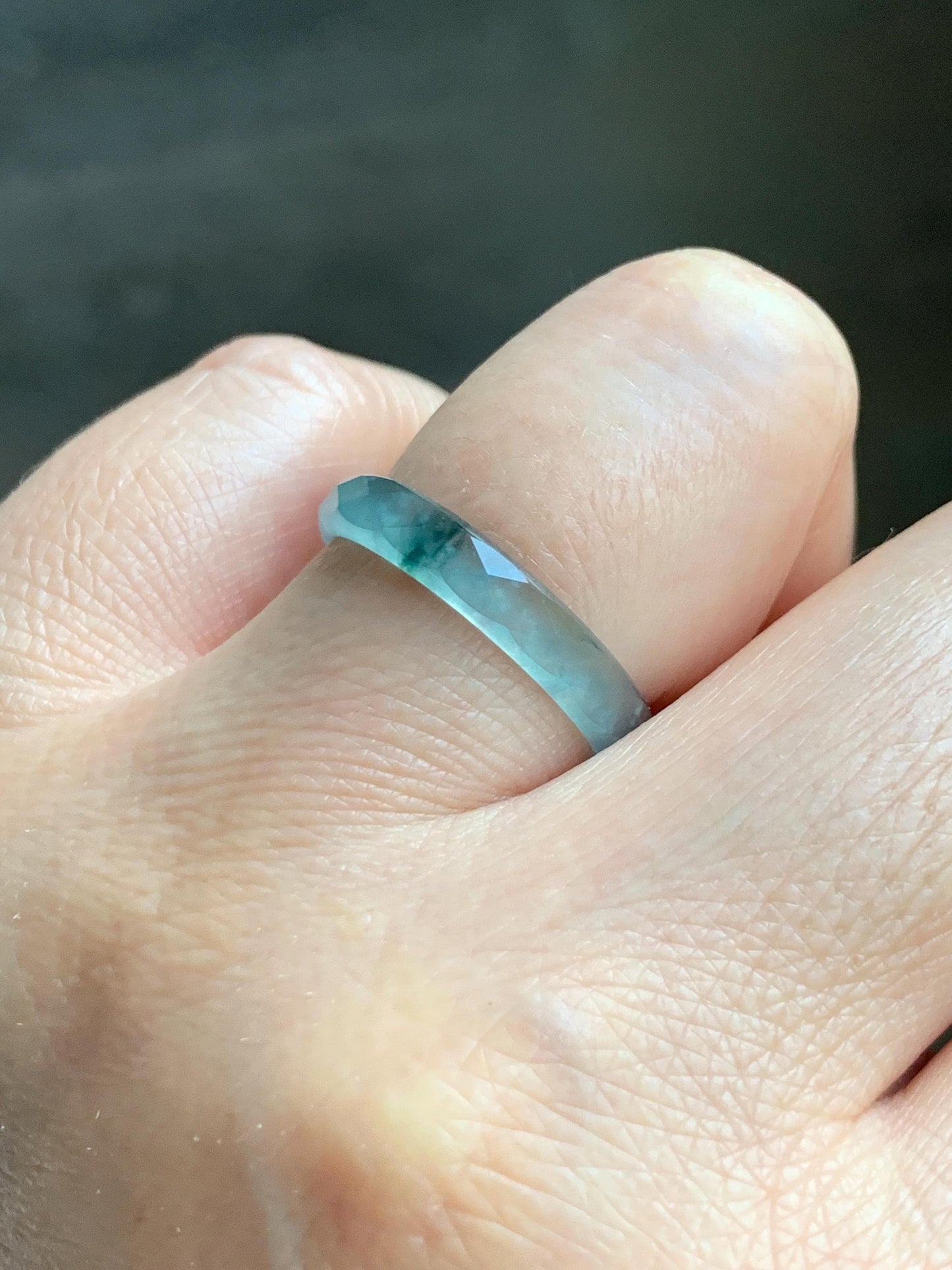 Natural Grade A Guatemalan Icy Highly Translucent Light Teal Green Jade Jadeite Diamond Faceted Band Ring Size 8 天然冰危浅绿起光翡翠切割面戒圈 QGW220B