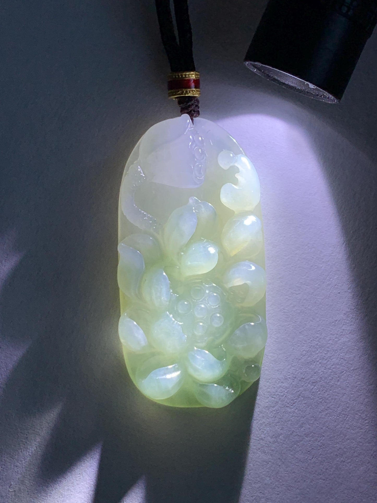 Natural Grade A Icy Translucent White Dusty Green Jade Jadeite Lotus Flower Wu Dao Enlightenment Pendant Necklace 27.5” 天然冰胶白晴翡翠莲花悟道吊坠LWD180